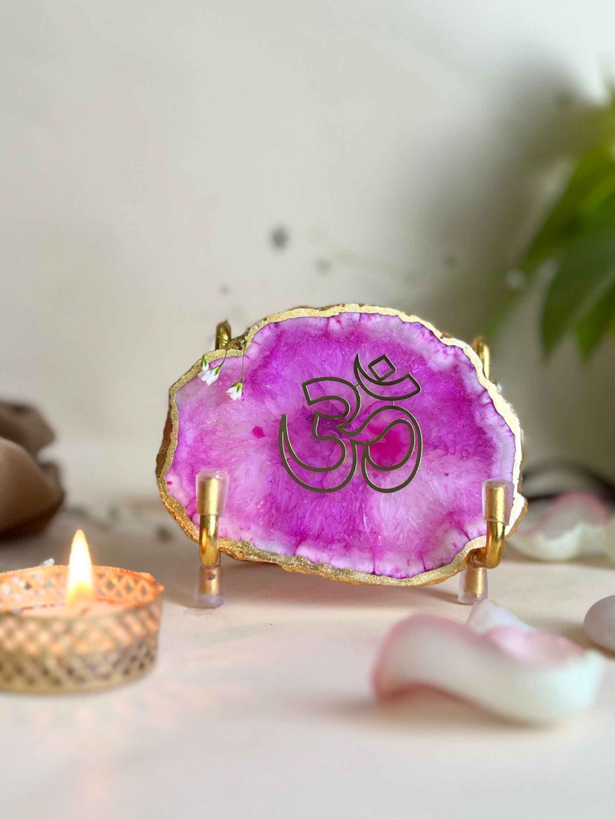 OM Metal Holder with  Agate
