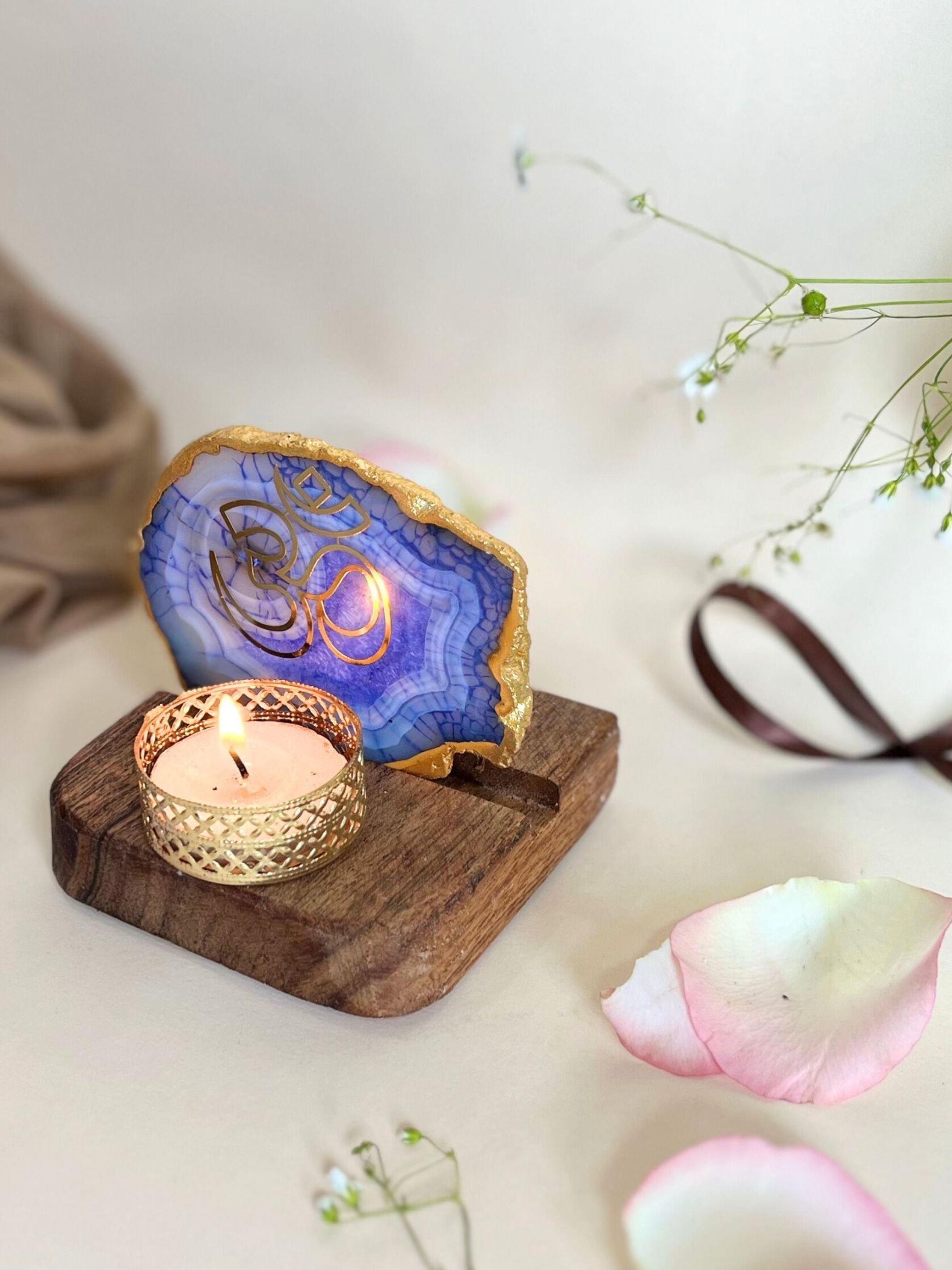 OM Tea Light Holder - Agate with Wood
