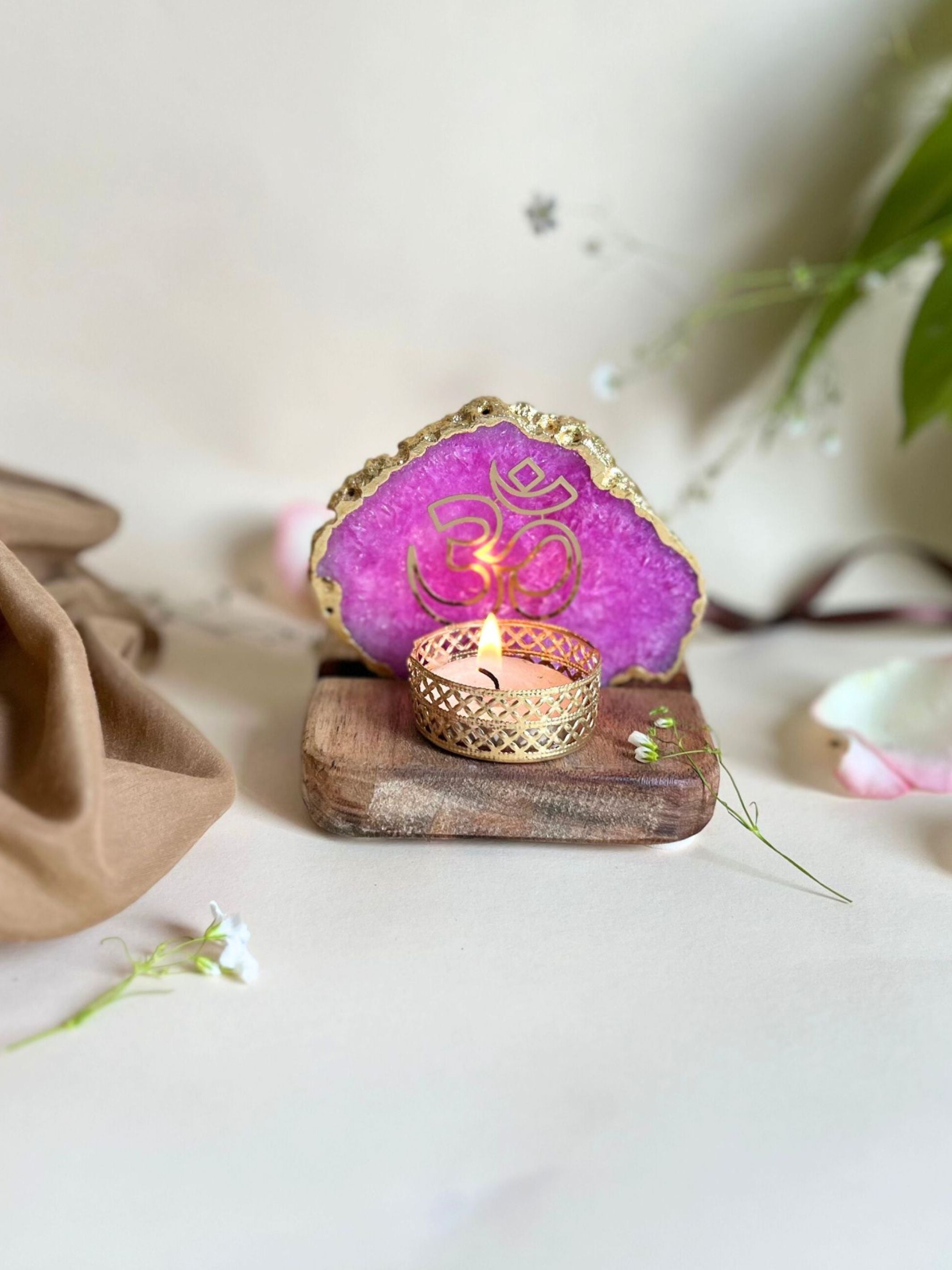 OM Tea Light Holder - Agate with Wood