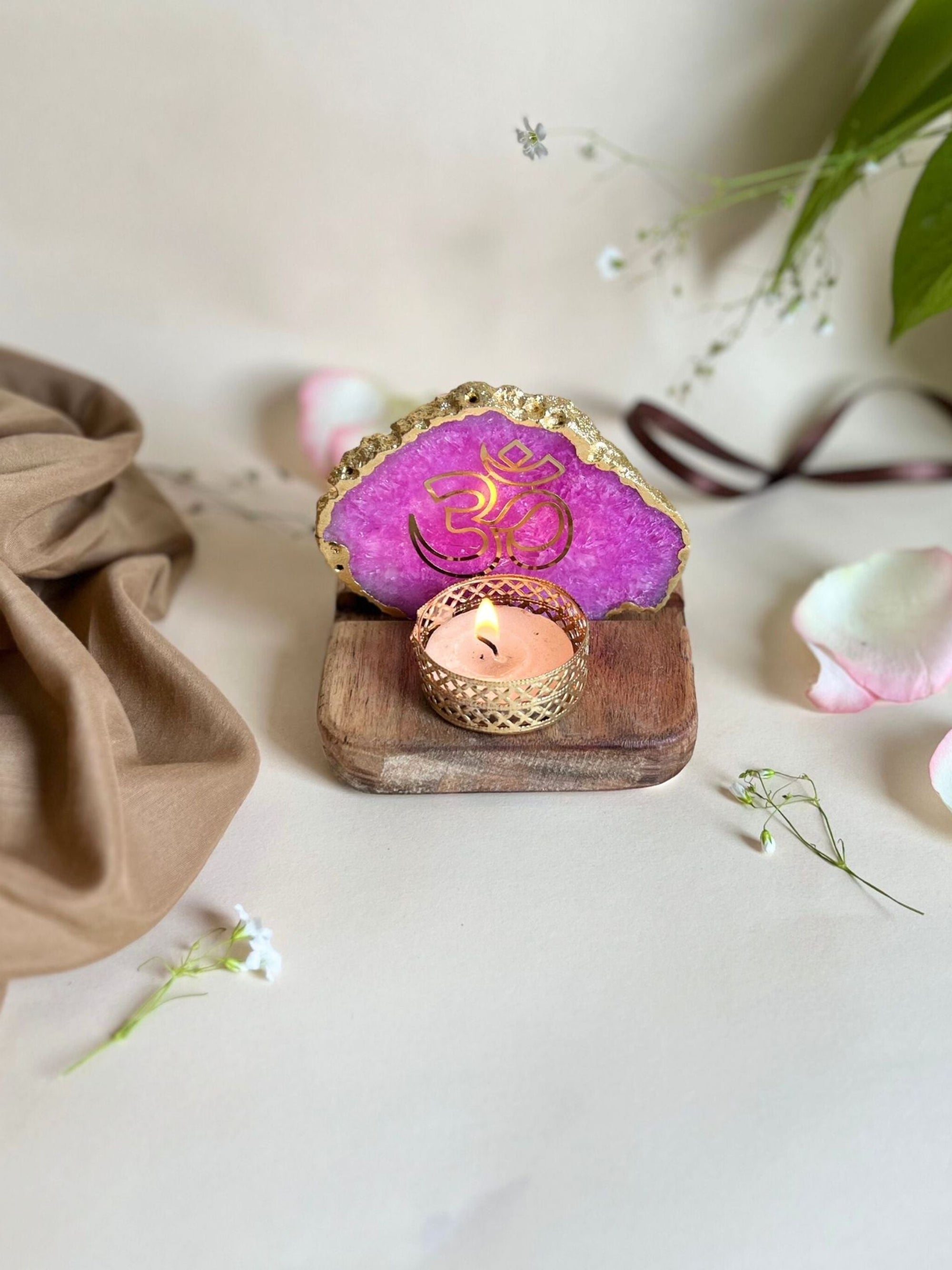 OM Tea Light Holder - Agate with Wood
