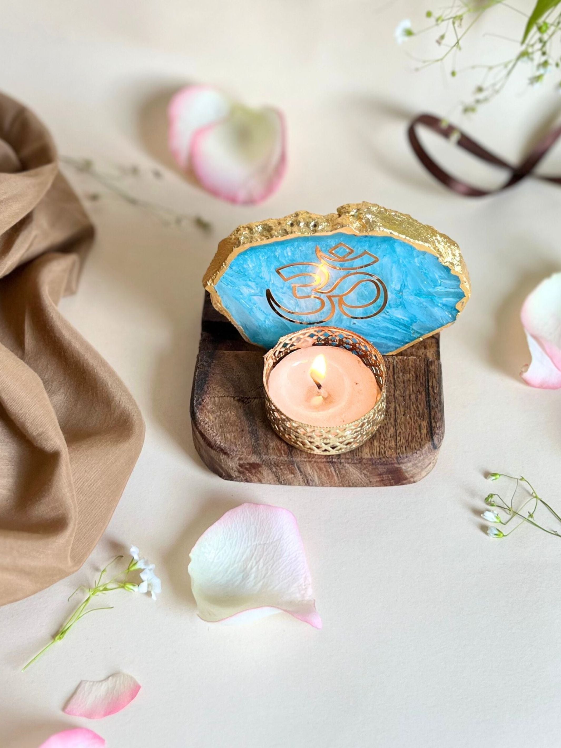OM Tea Light Holder - Agate with Wood