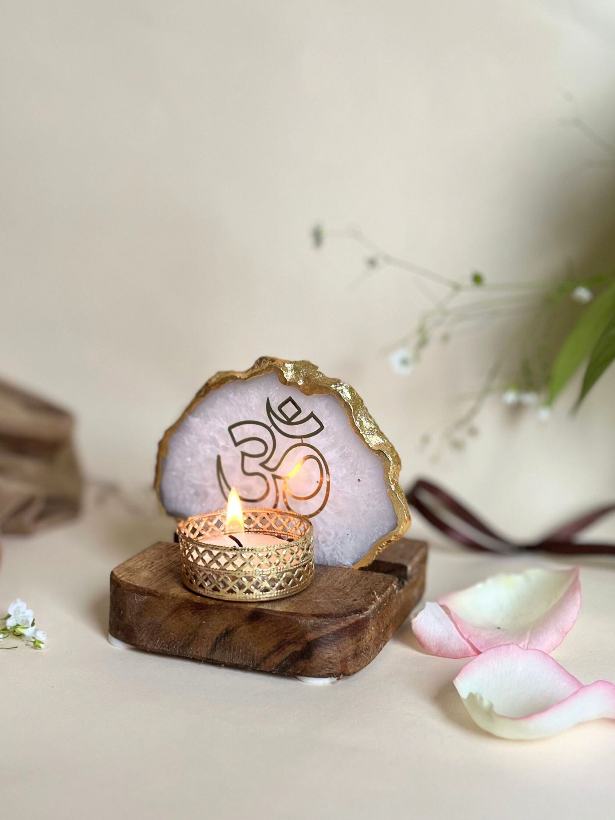 OM Tea Light Holder - Agate with Wood