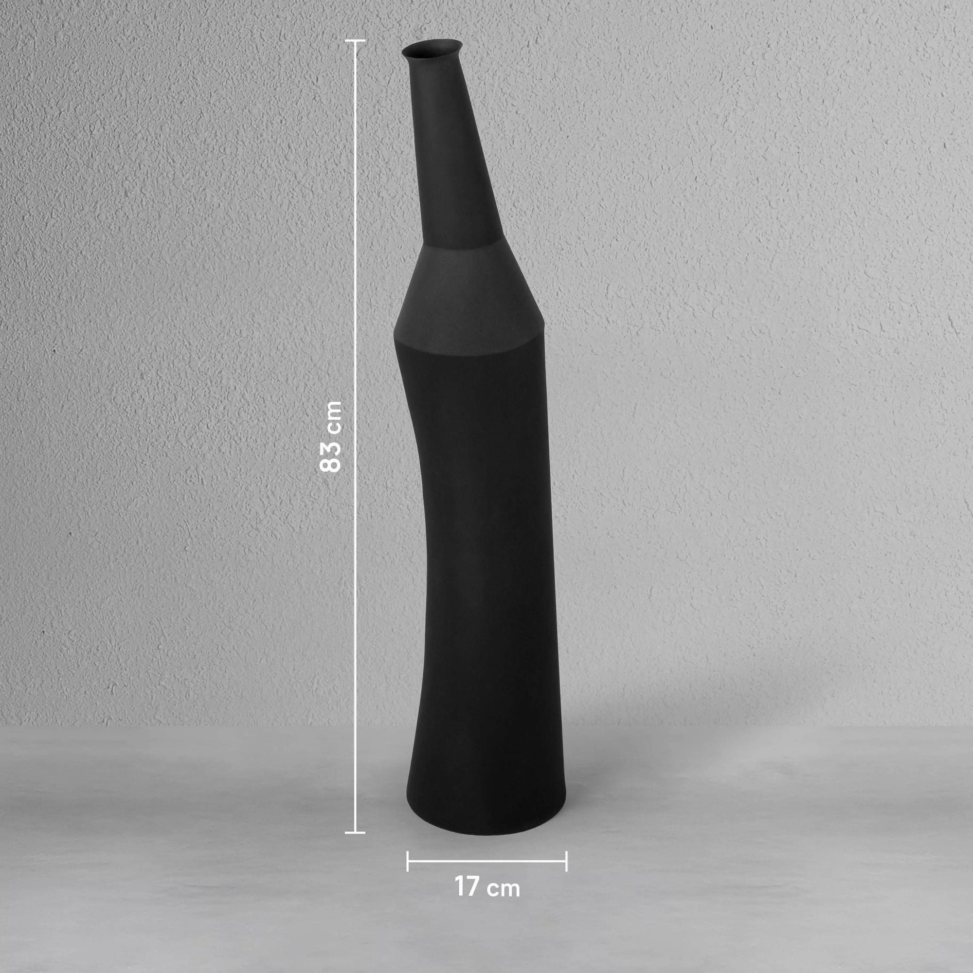onyx-vase-large_5_dw.webp