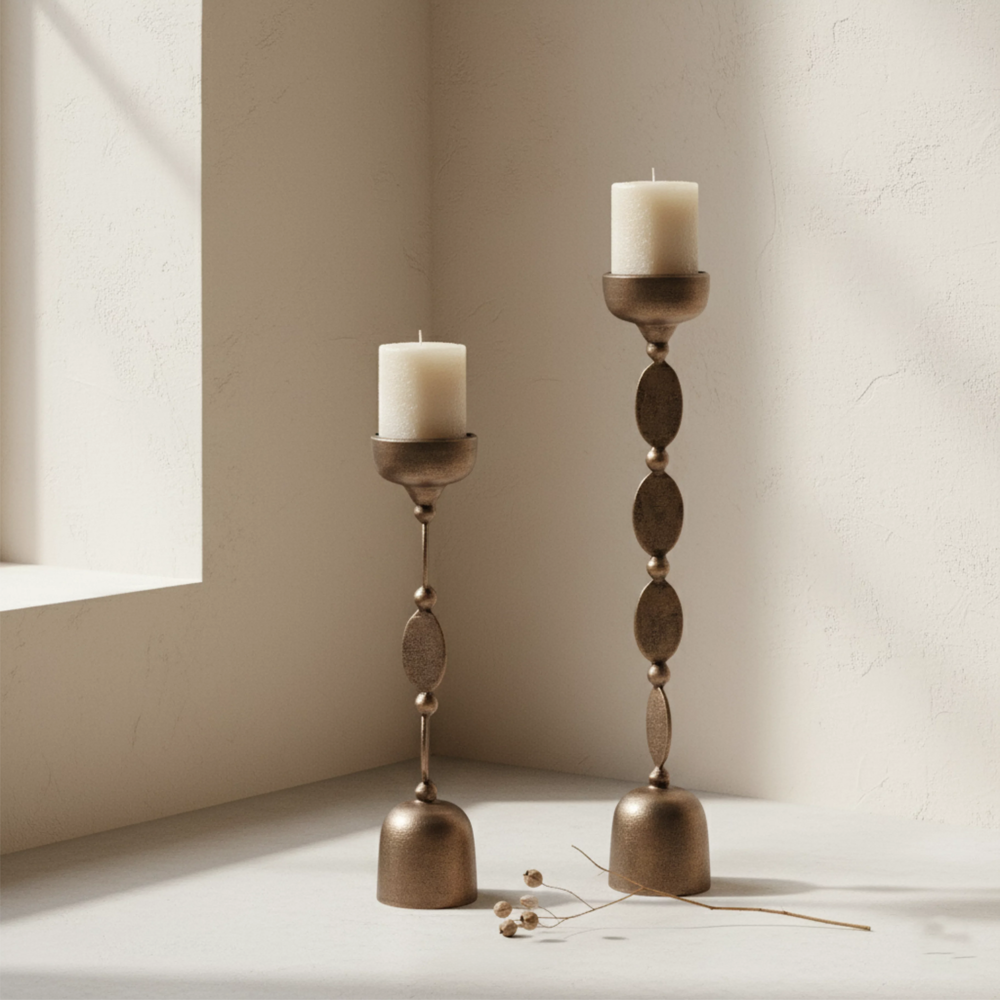 orb-chain-candle-stand-set-2_5_dw.webp