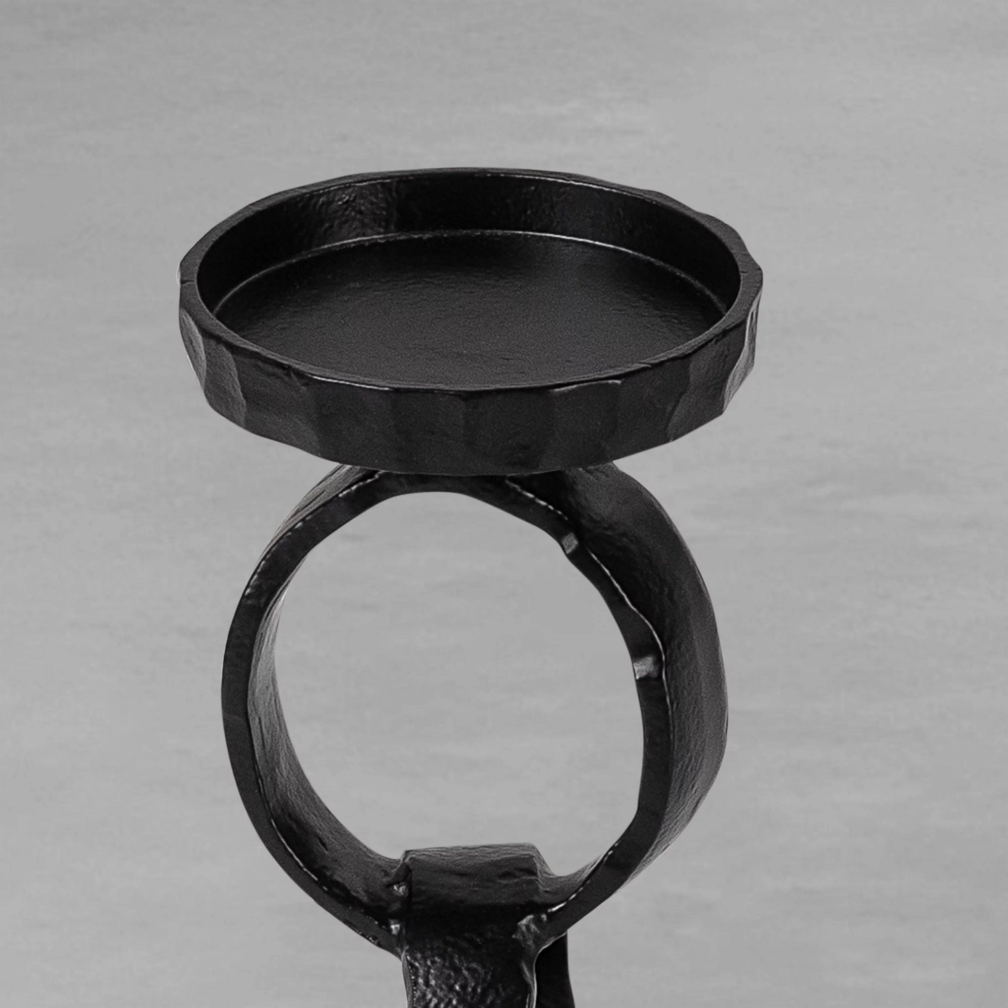 orbit-candle-holder-small_3_dw.webp