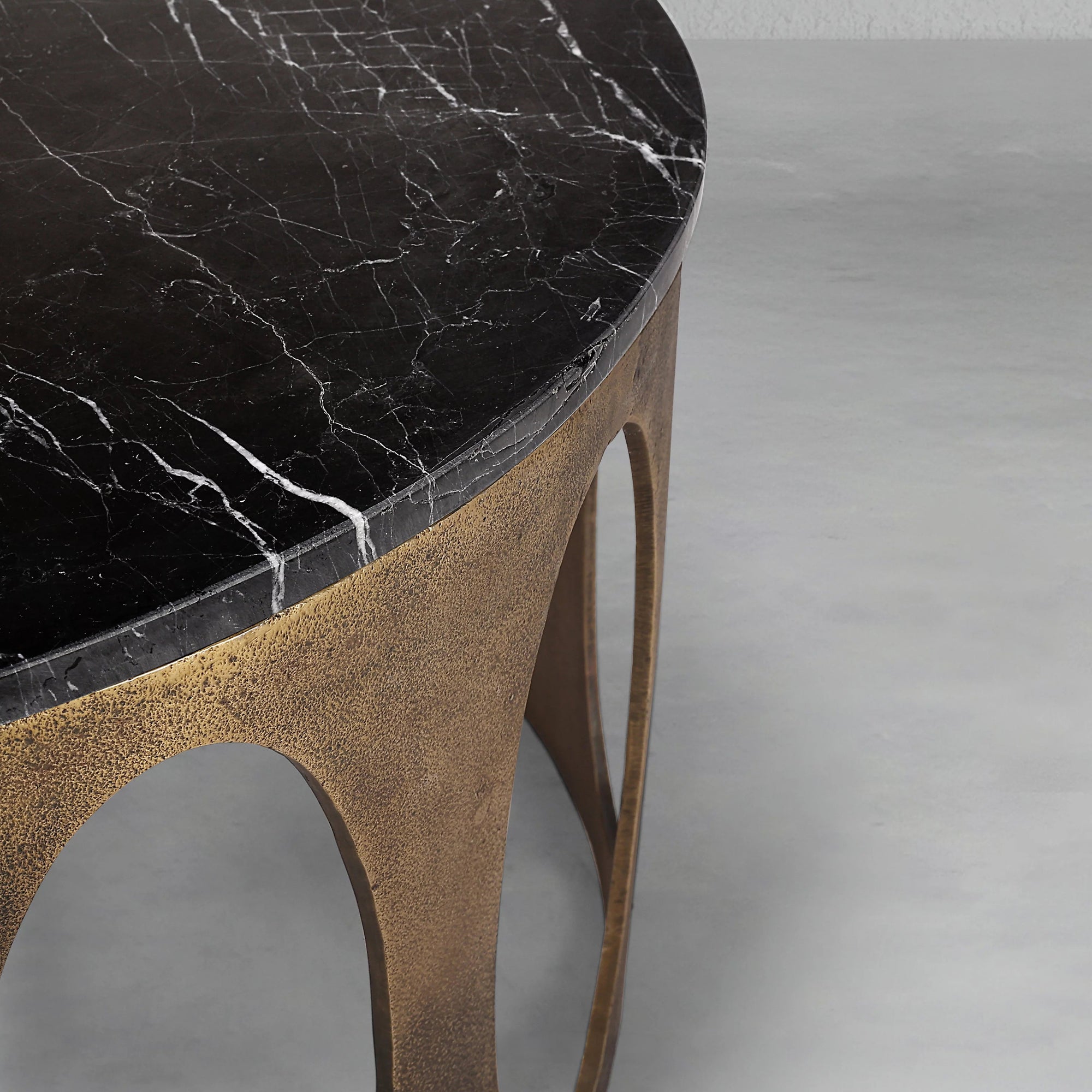 oriel-coffee-table_4_dw.webp