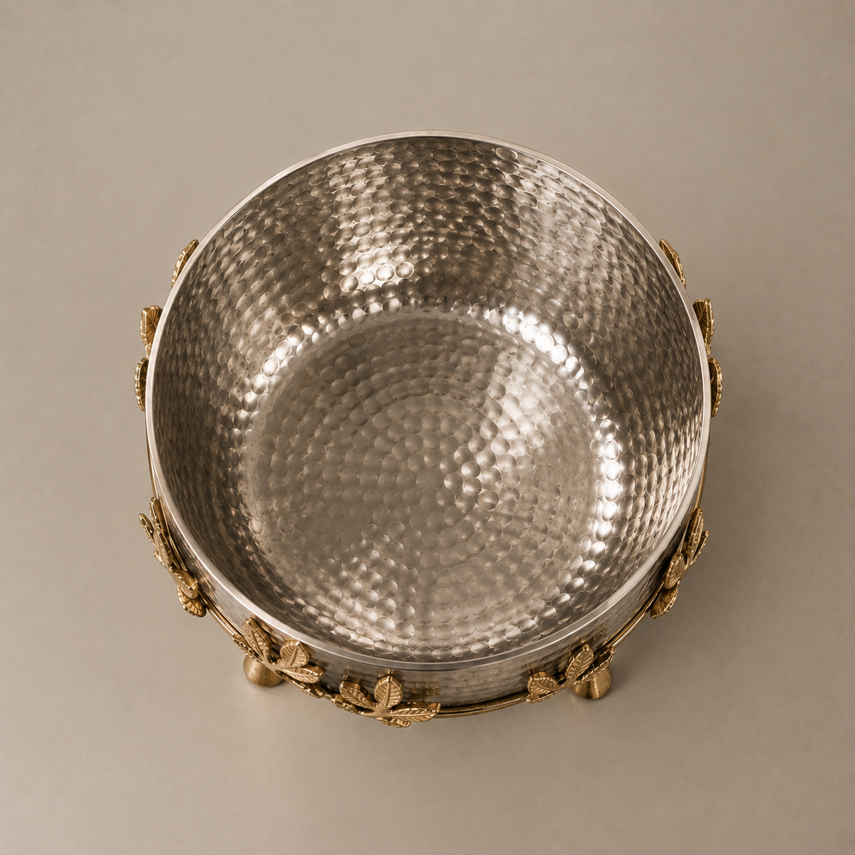 Handmade Luxe - Planter/Urli