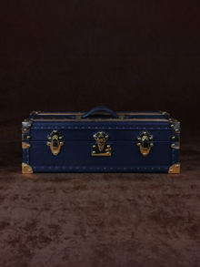 Petite Wine Trunk