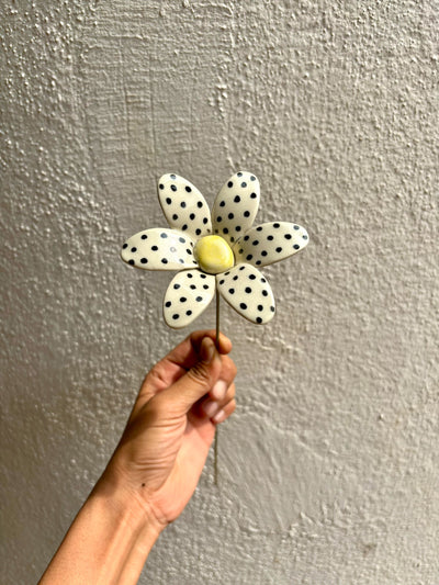 Mod Polka Daisy- Single Stem