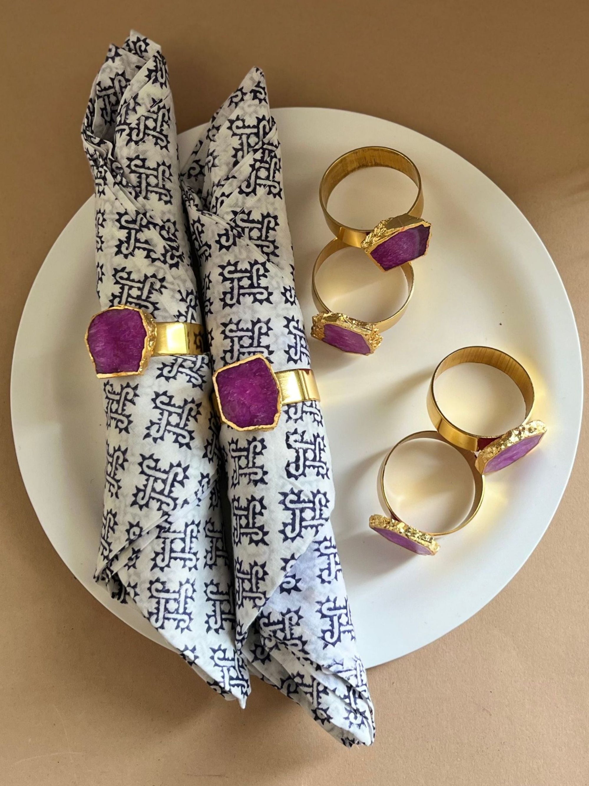 Crystal Agate Napkin Rings Set