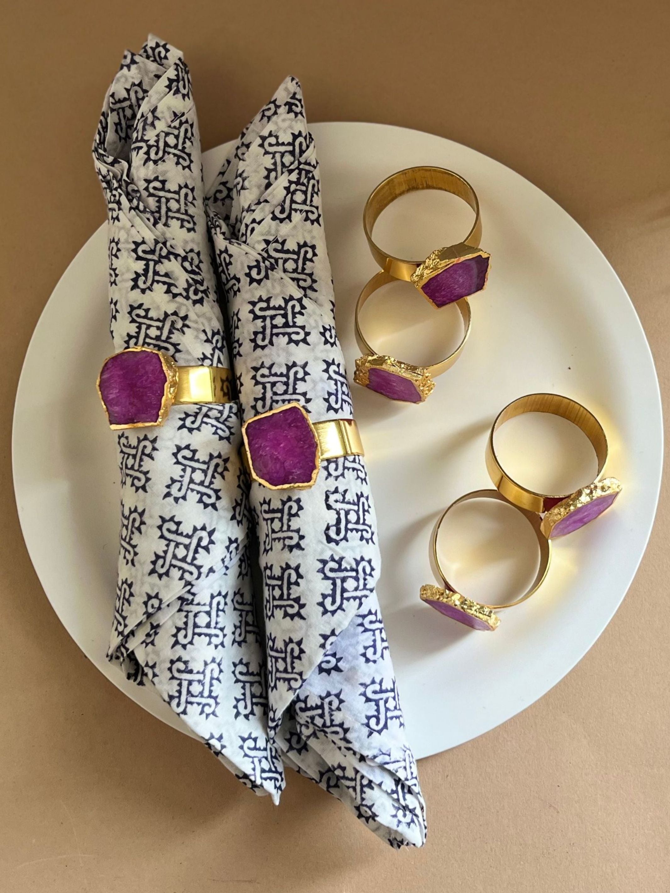 Crystal Agate Napkin Rings Set