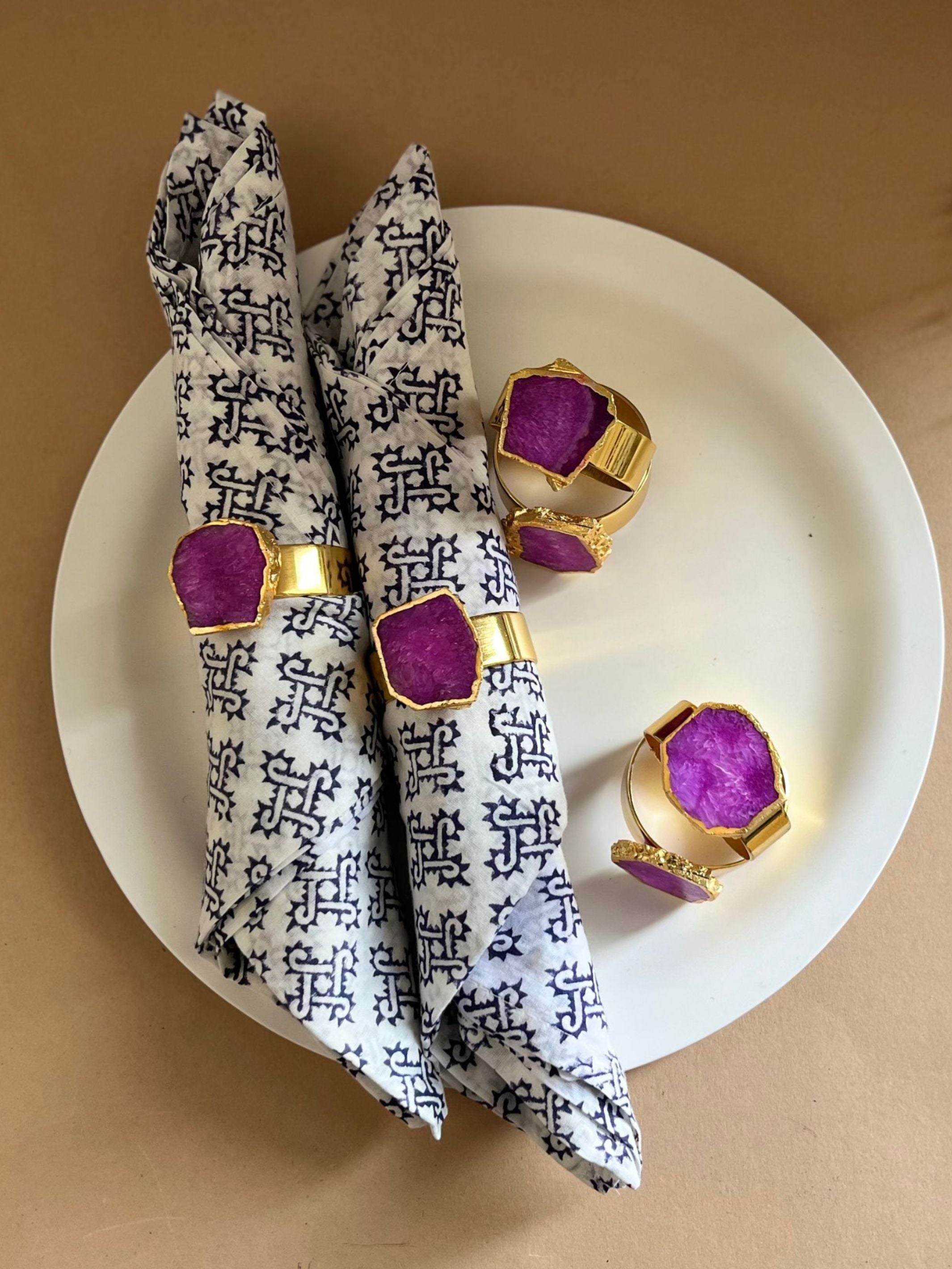 Crystal Agate Napkin Rings Set