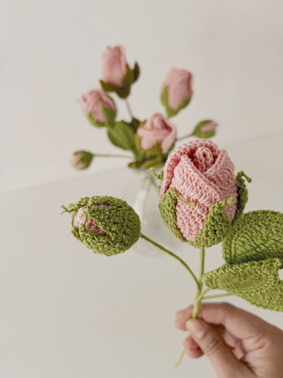 Crochet Flower - Pink rose with Bud