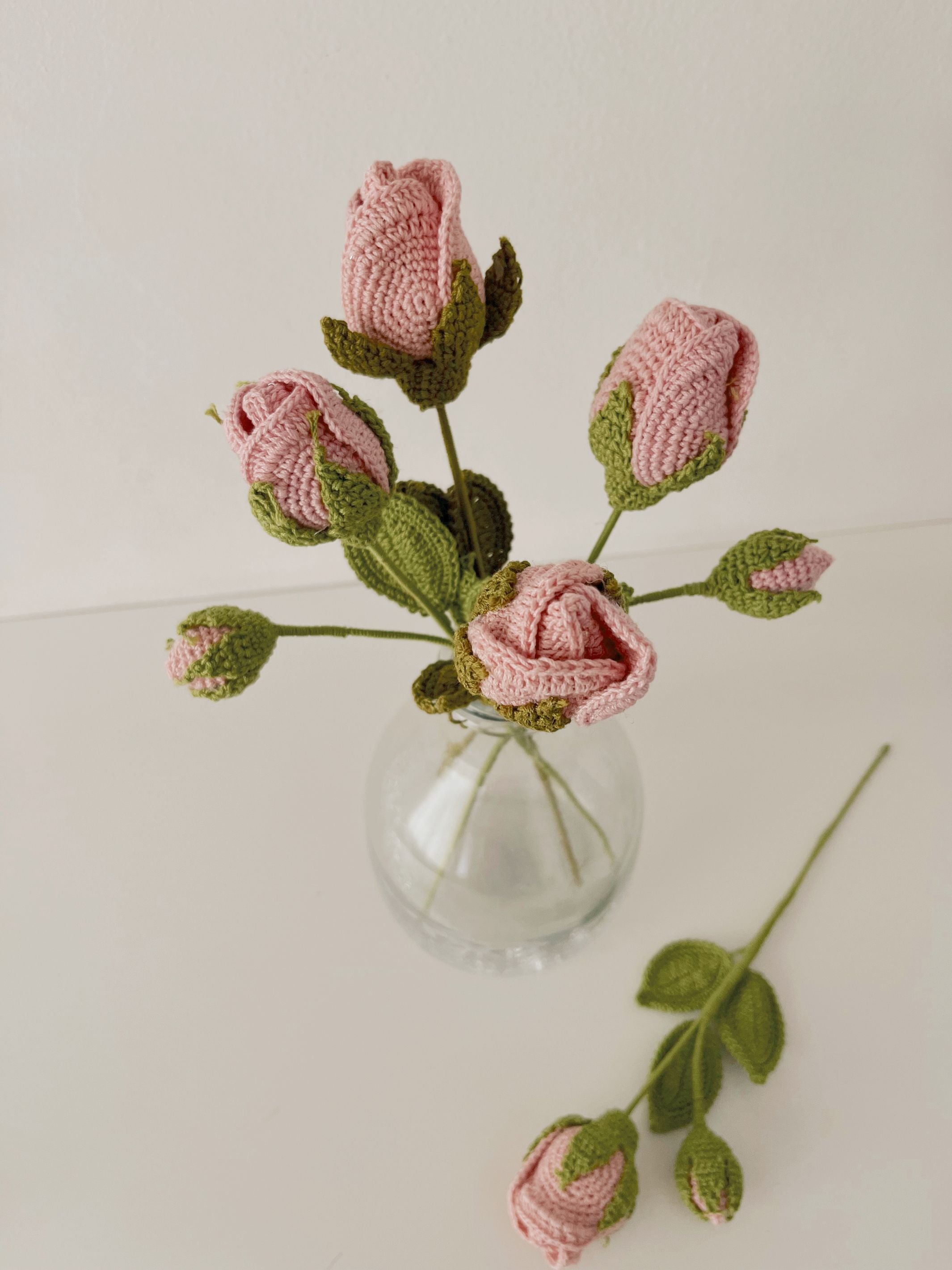 Crochet Flower - Pink rose with Bud