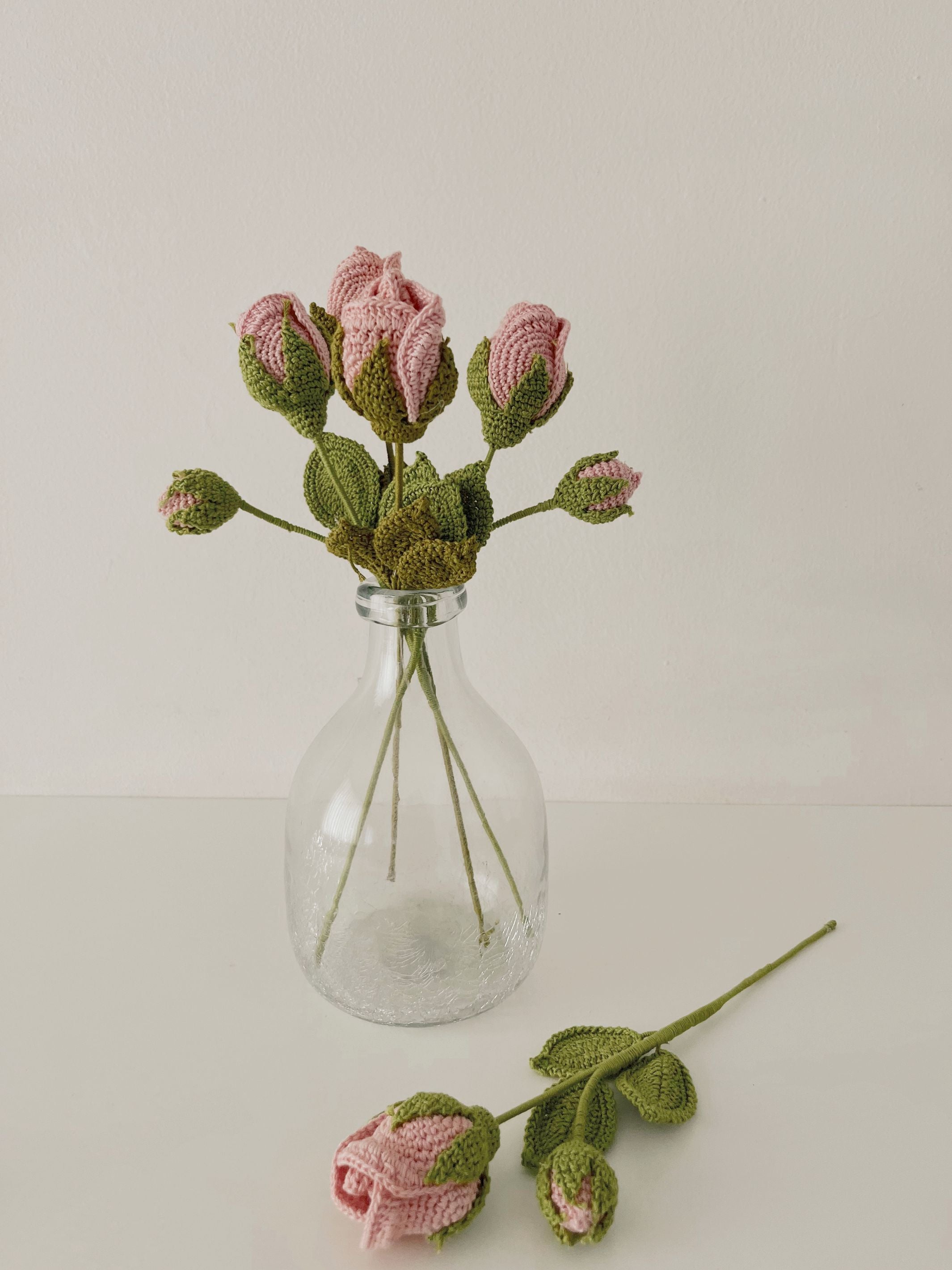 Crochet Flower - Pink rose with Bud