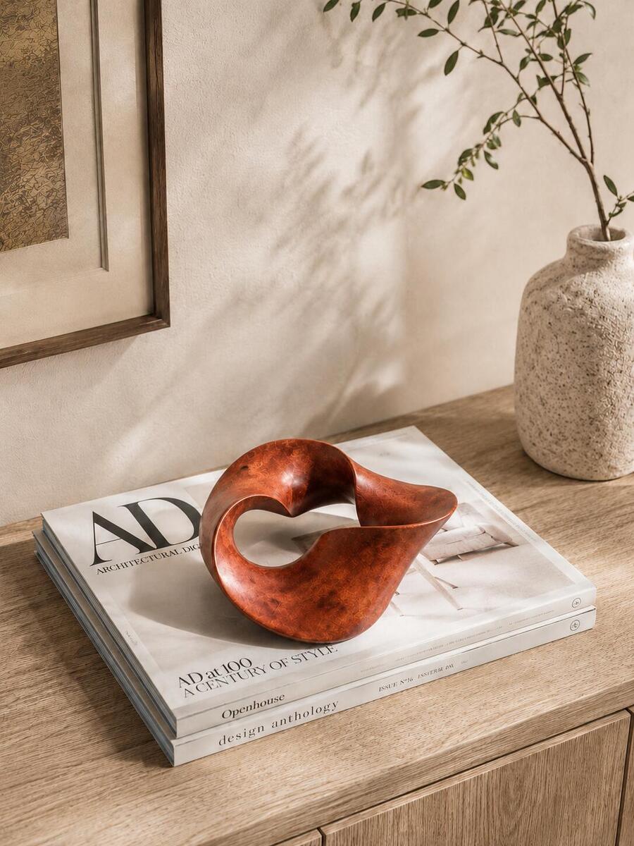 The Trinity Knot – Abstract Wooden Centerpiece & Shelf Decor
