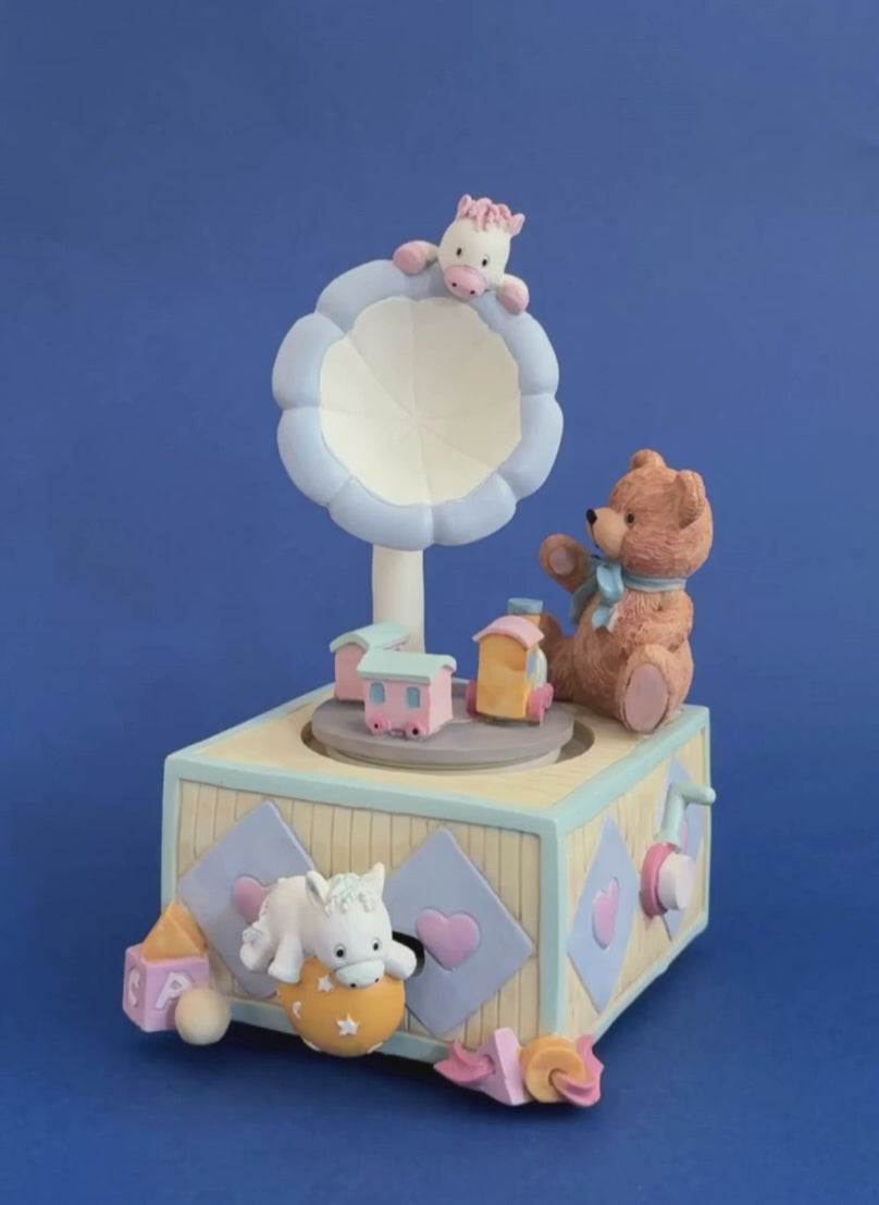 Teddy Bear Gramophone Music decor