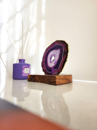 Agate Lamp - Purple Gemstone Gold Plated With Wooden Stand