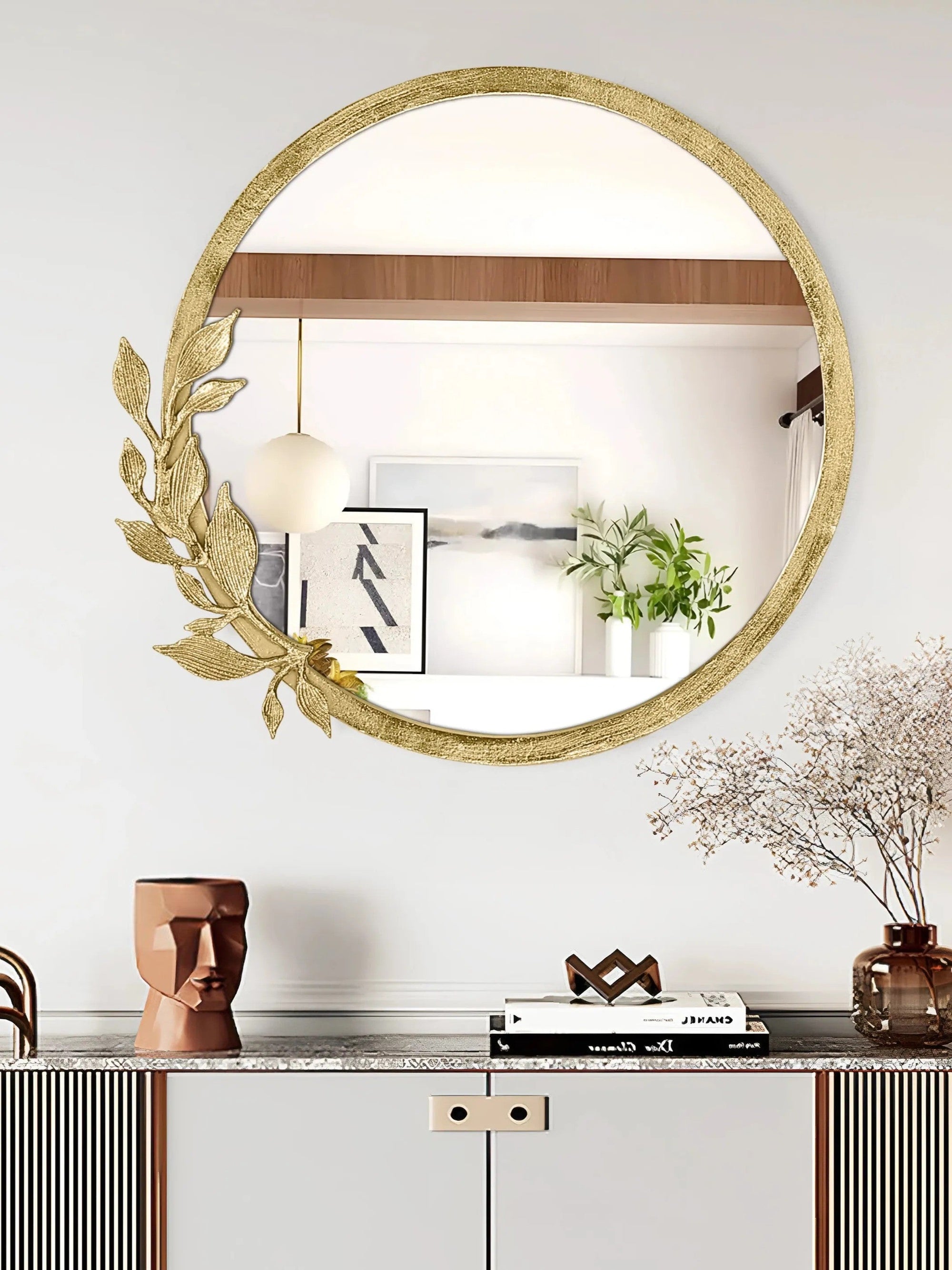 regal-mirror_1_dw.jpg
