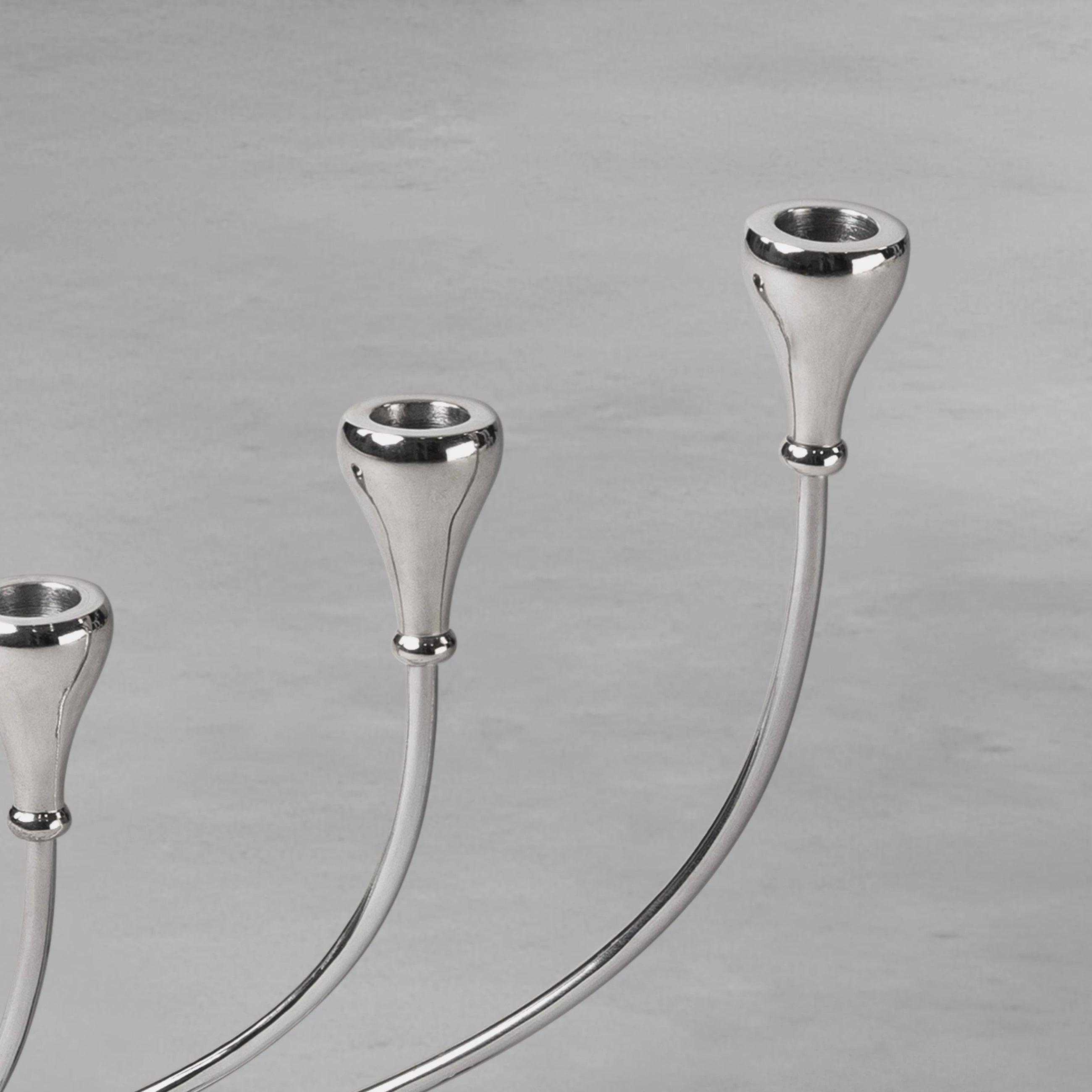 ribbon-candelabrum-3-tall_4_dw.webp