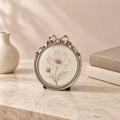 Ribbon Round Frame