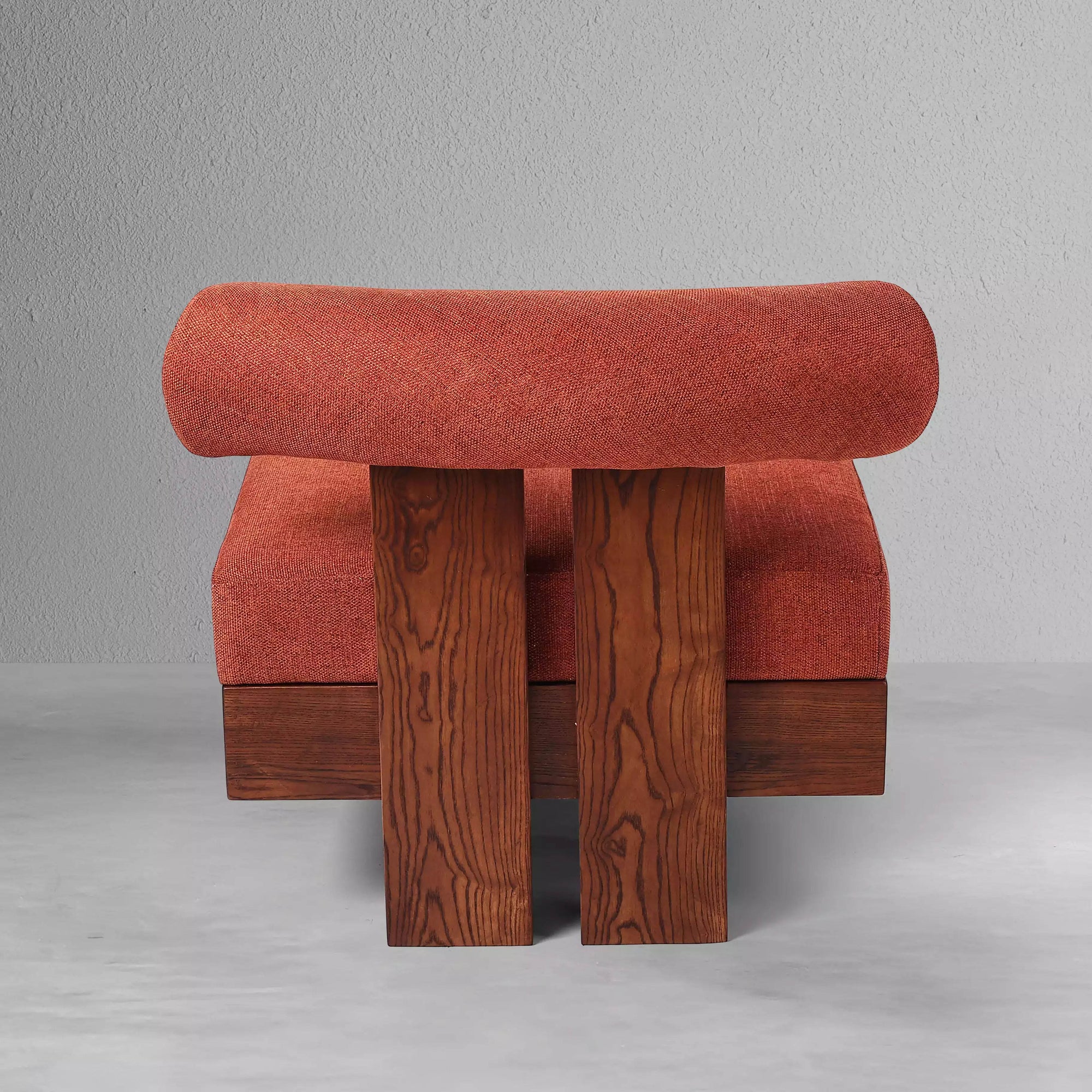 ridge-lounge-chair_6_dw.webp