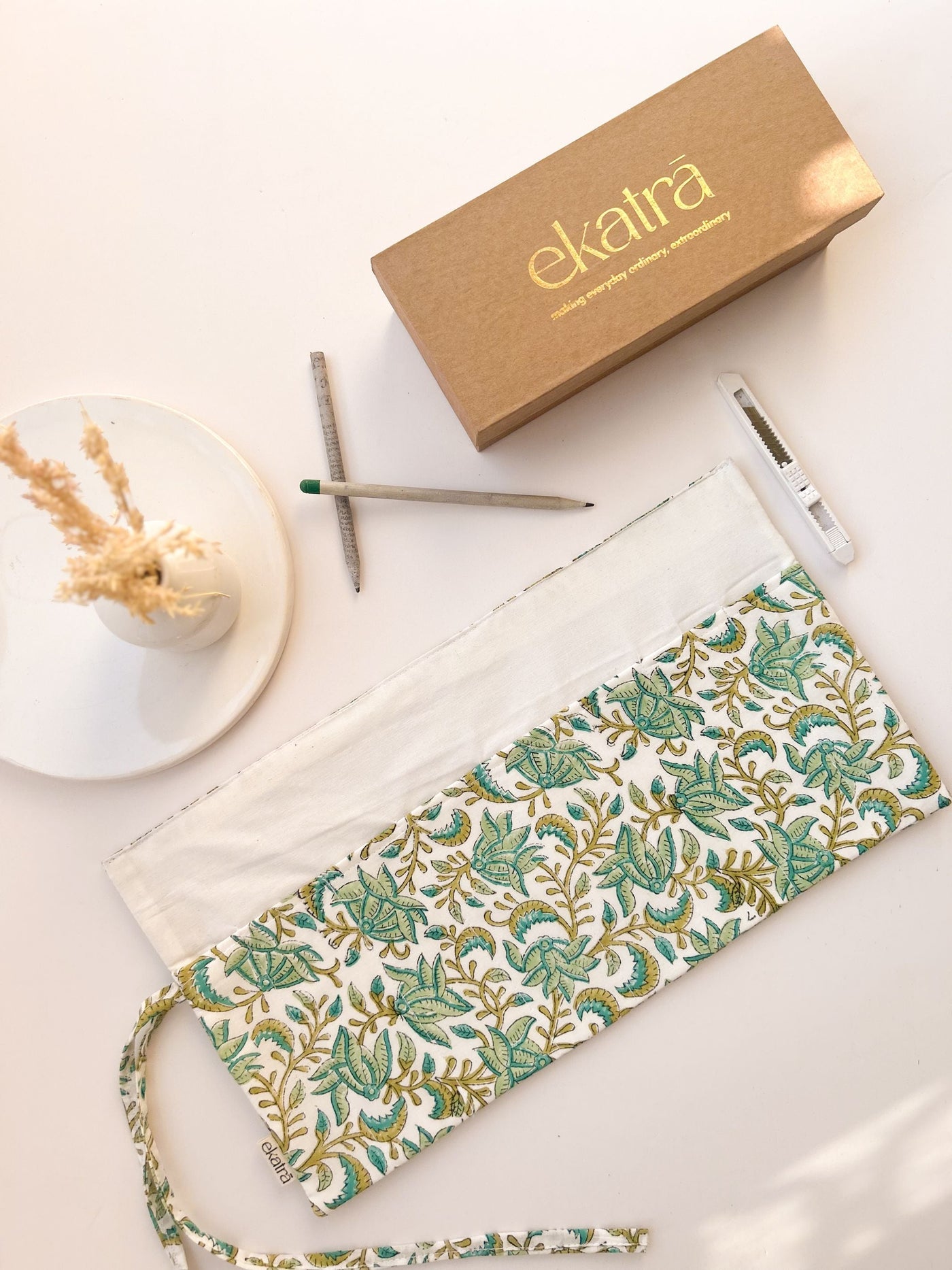 Roll Up Case - Green Floral