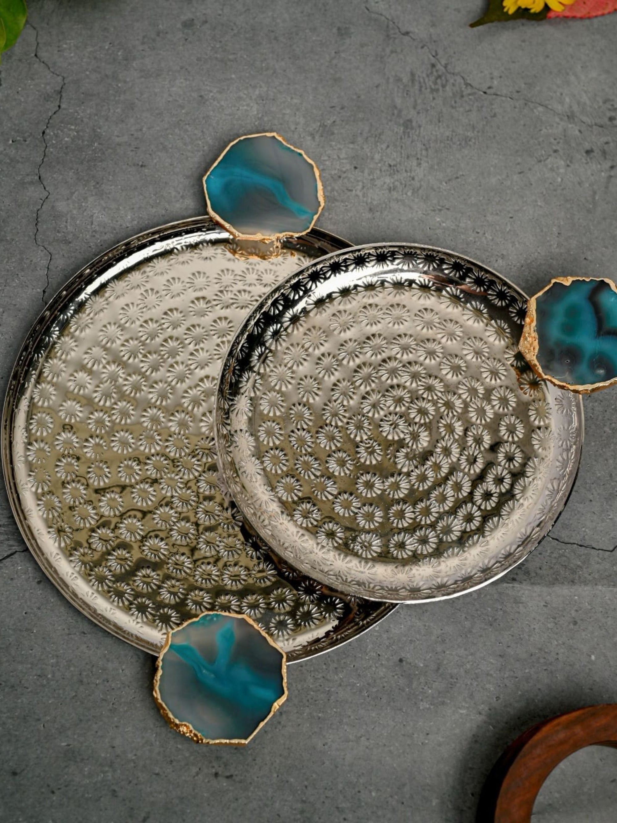 Round Aluminum with Turquoise Agate & Metal Platter Set of 2