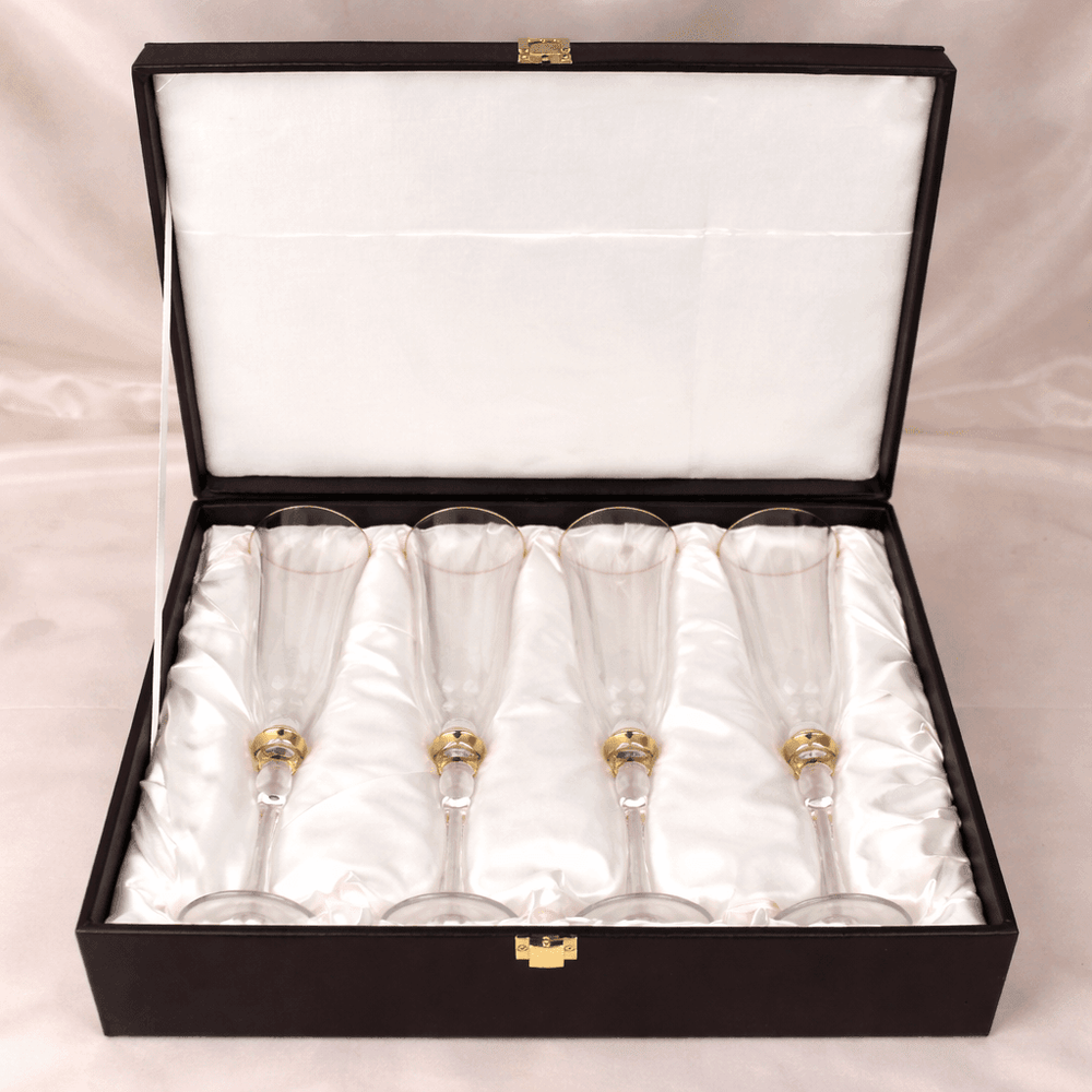 Royale Set Of 4 Champagne Flutes with Gift box