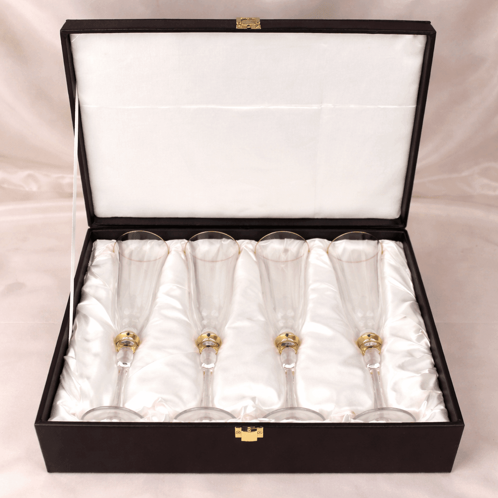 Royale Set Of 4 Champagne Flutes with Gift box