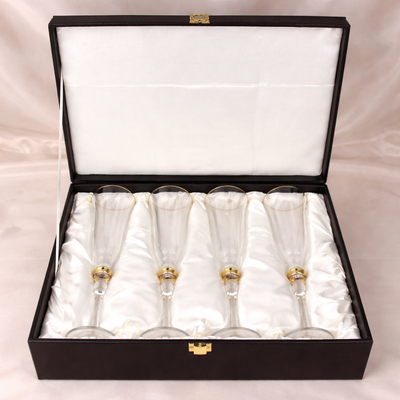 Royale Set Of 4 Champagne Flutes with Gift box