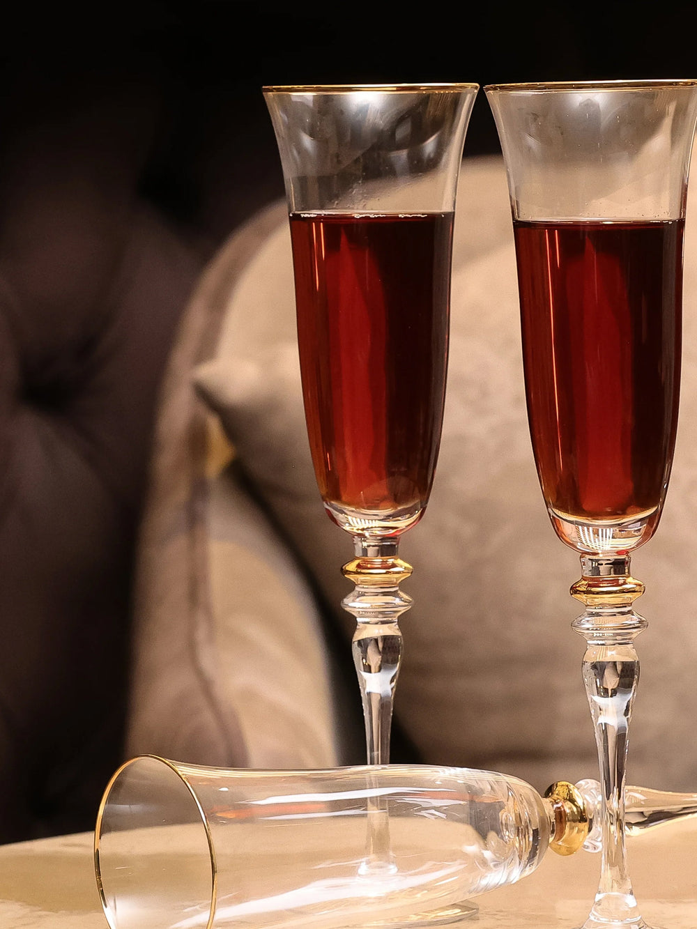 Royale Set Of 4 Champagne Flutes with Gift box