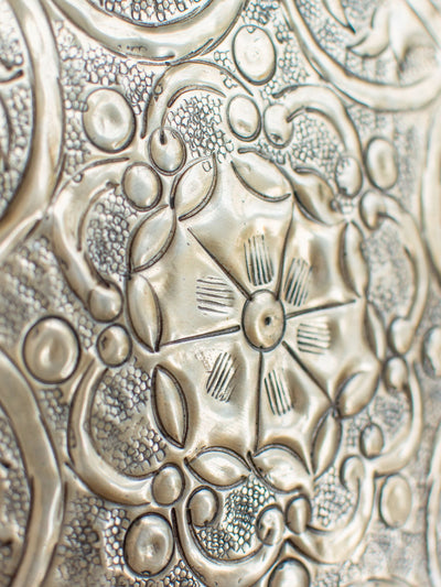 Saaz Silver Wall Decor Plate Small