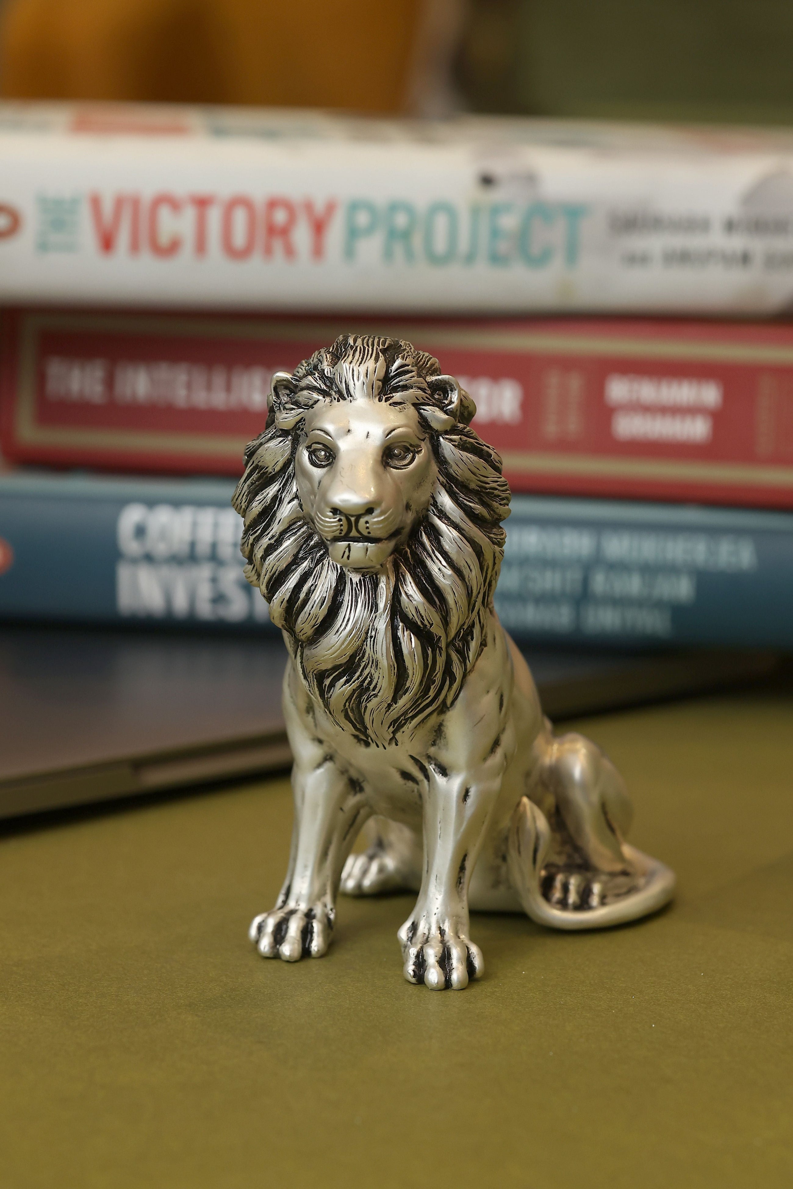 Sitting Lion Paper Weight for Office Table - Product Image 