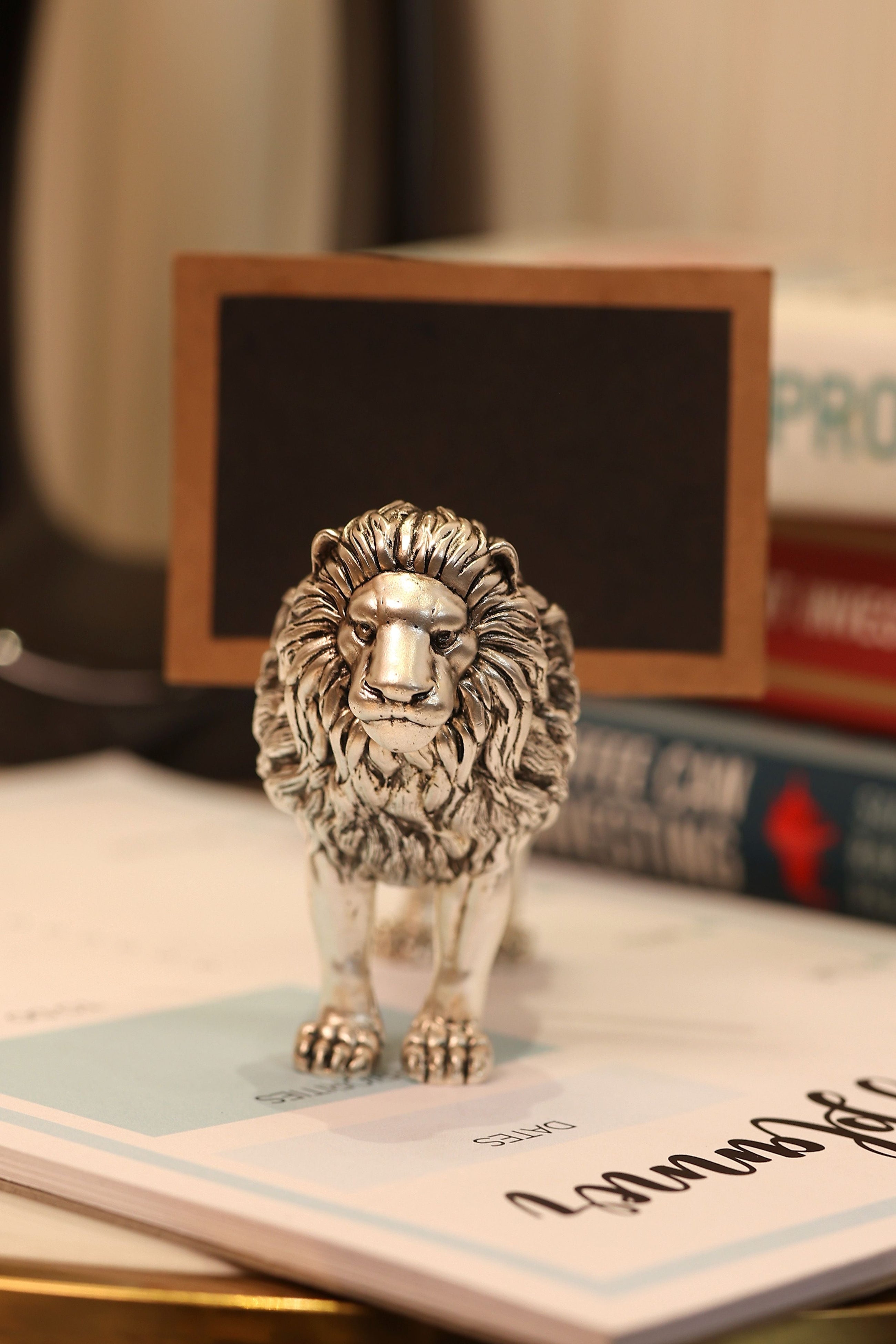 Lion Place Card Holder for Table in Silver Plating - Product Image 