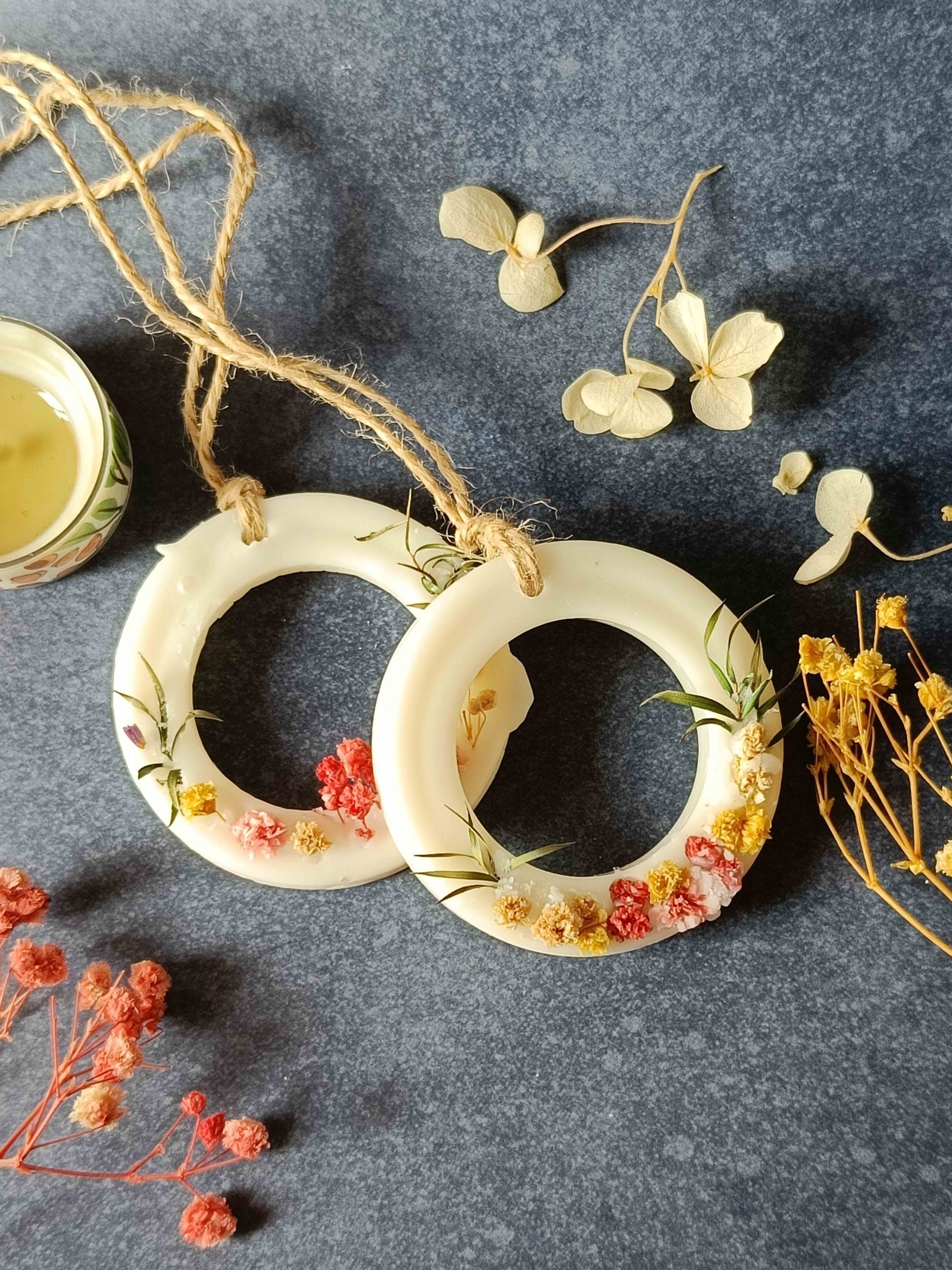 Scented Wax Sachet Hollow Circle - Gypso