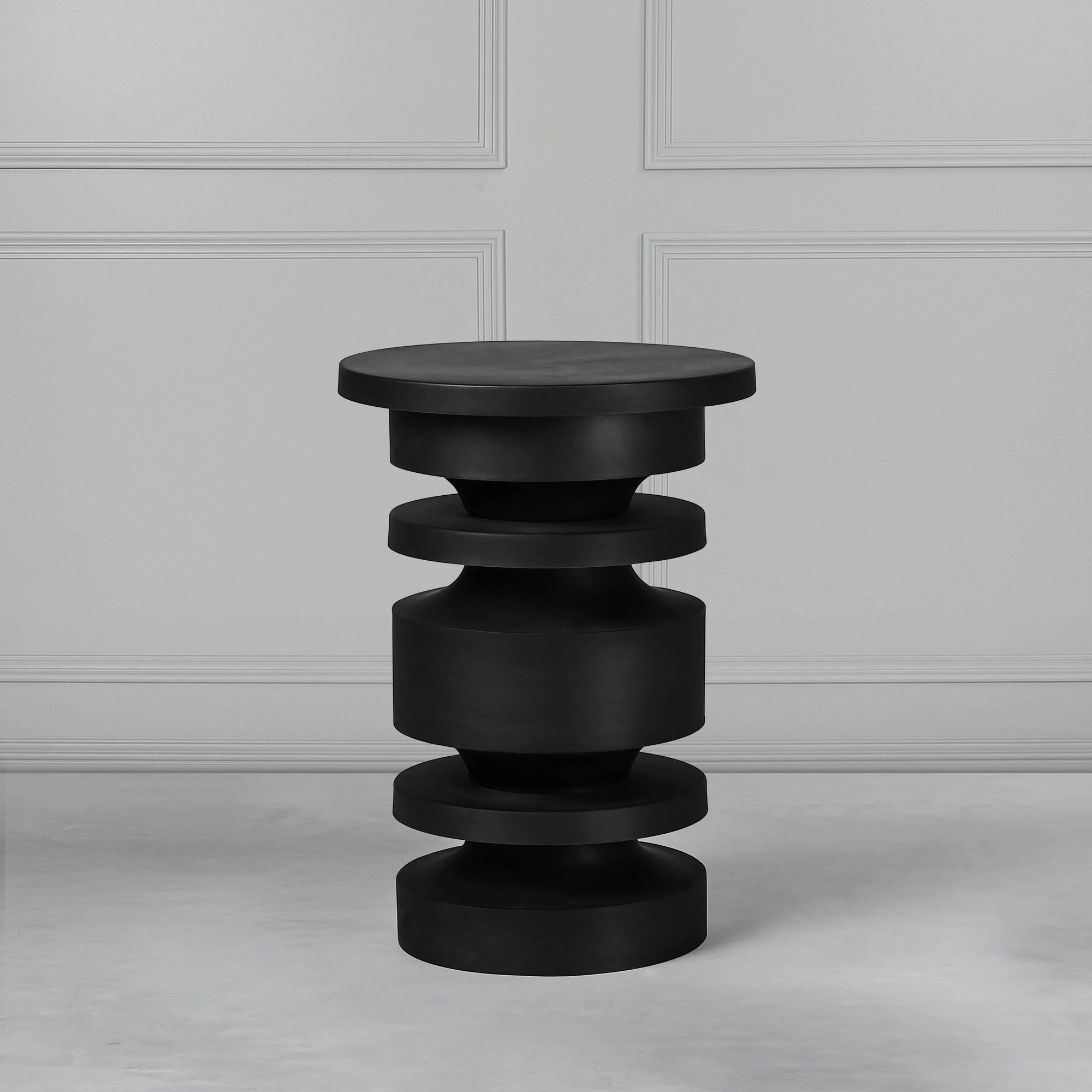 sculptural-bobbin-table_4_dw.webp