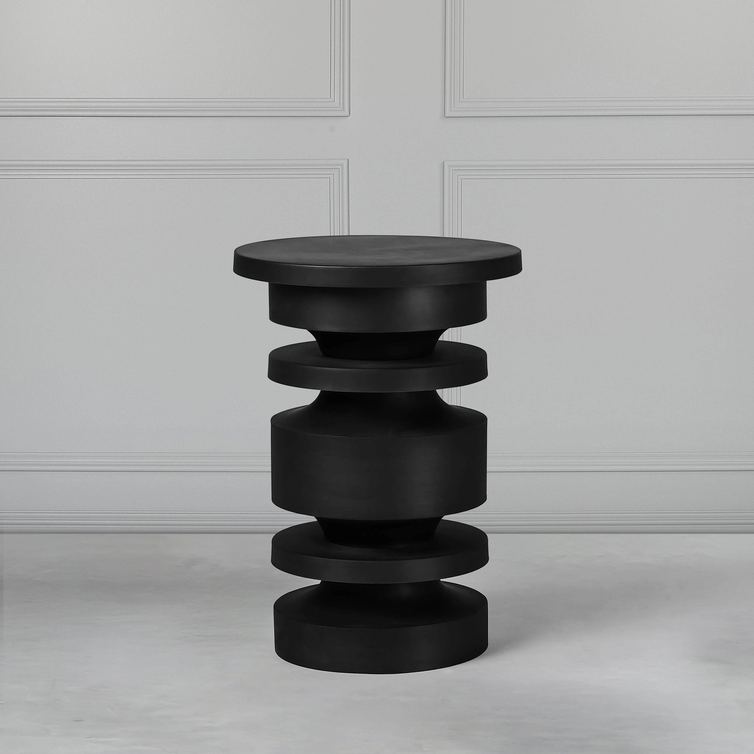 sculptural-bobbin-table_4_dw.webp