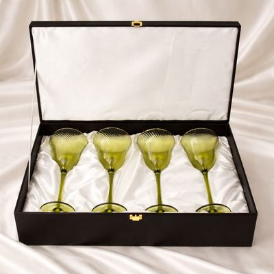 Shade Set Of 4 Wine Glasses Green Hues