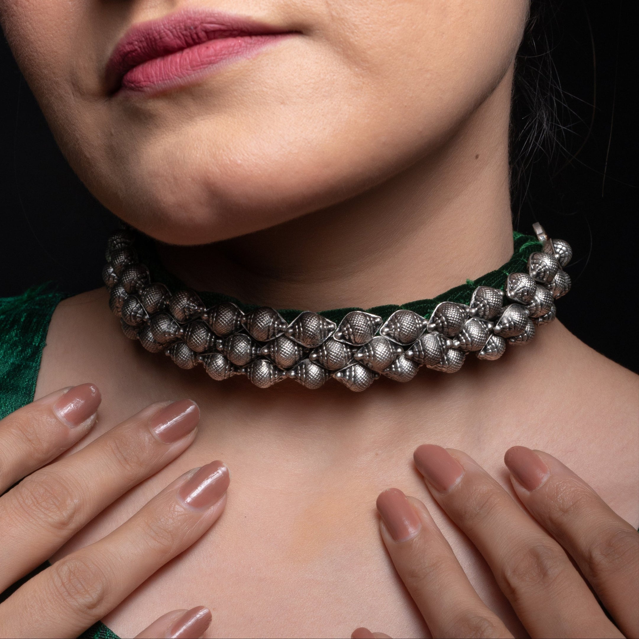 Shank Guluband Silver Choker Necklace