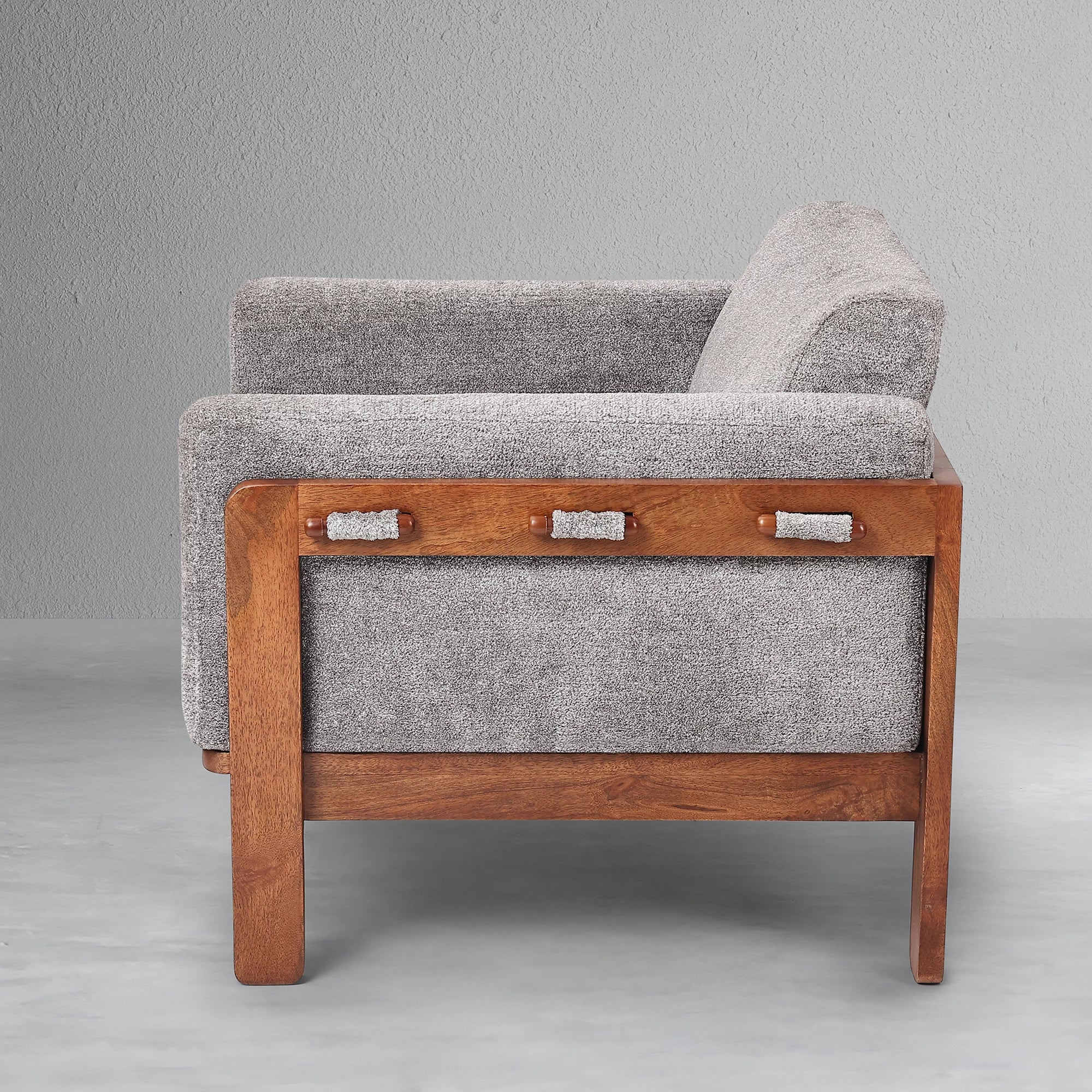 siena-single-seater-sofa_5_dw.webp