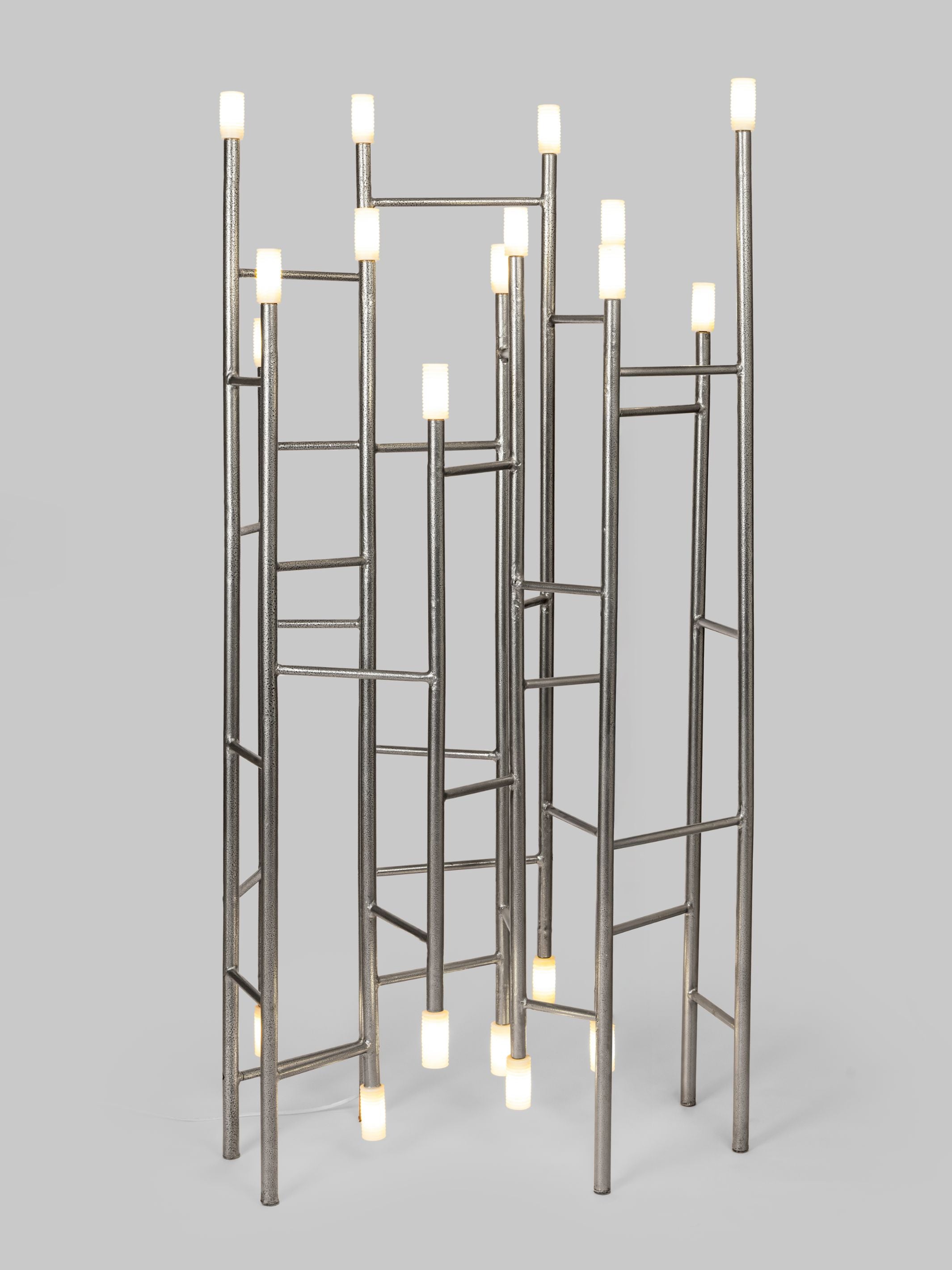 Siri Lux floating floor lamp