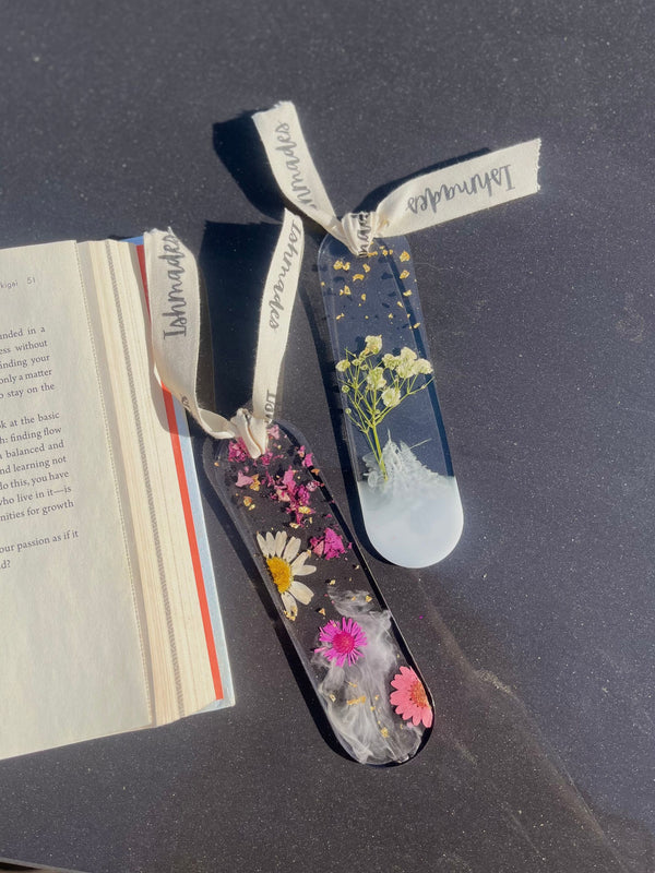 Bloommark | Real flower bookmarks