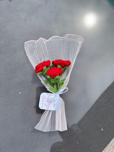 Ishmades Velvet Knots bouquet