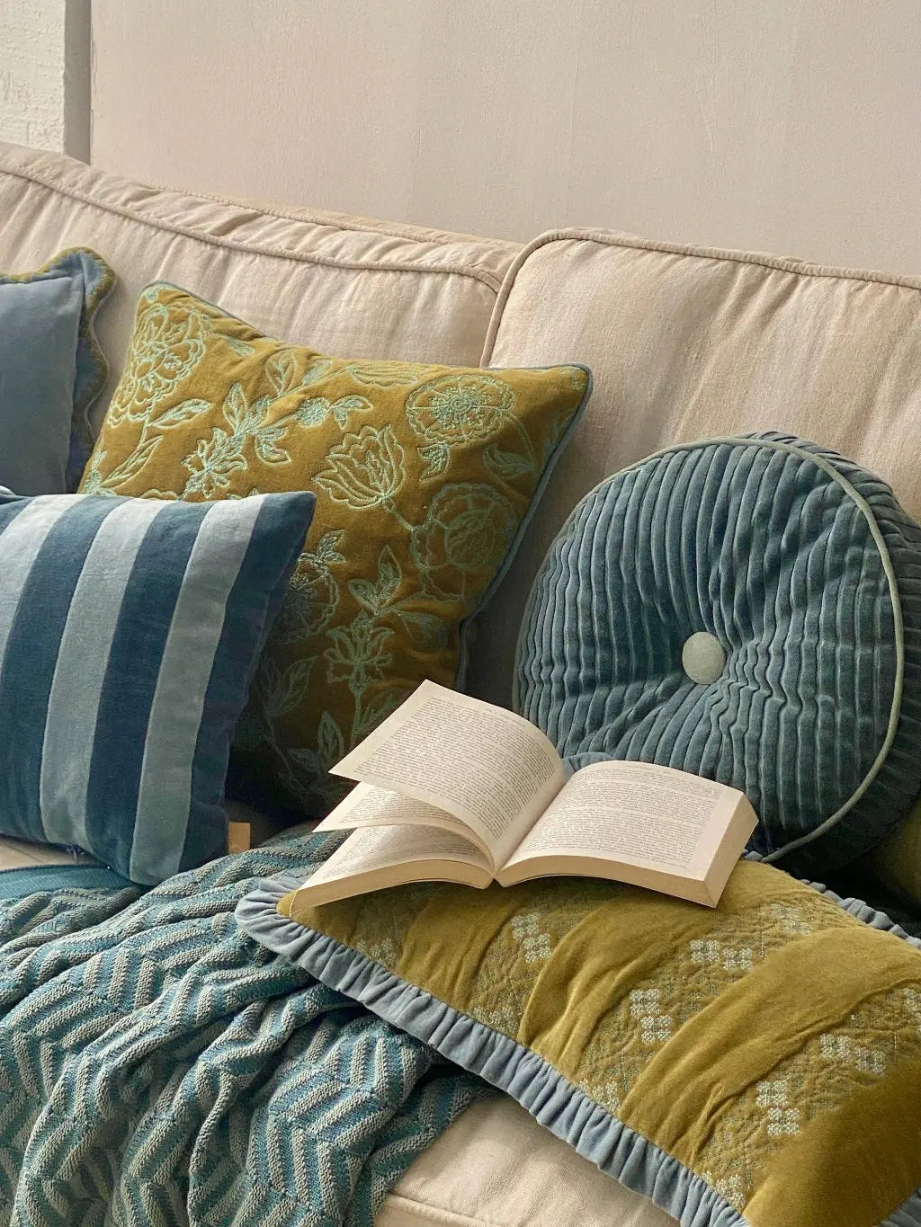 Rosabelle Chintz Olive Lumbar Cushion Cover