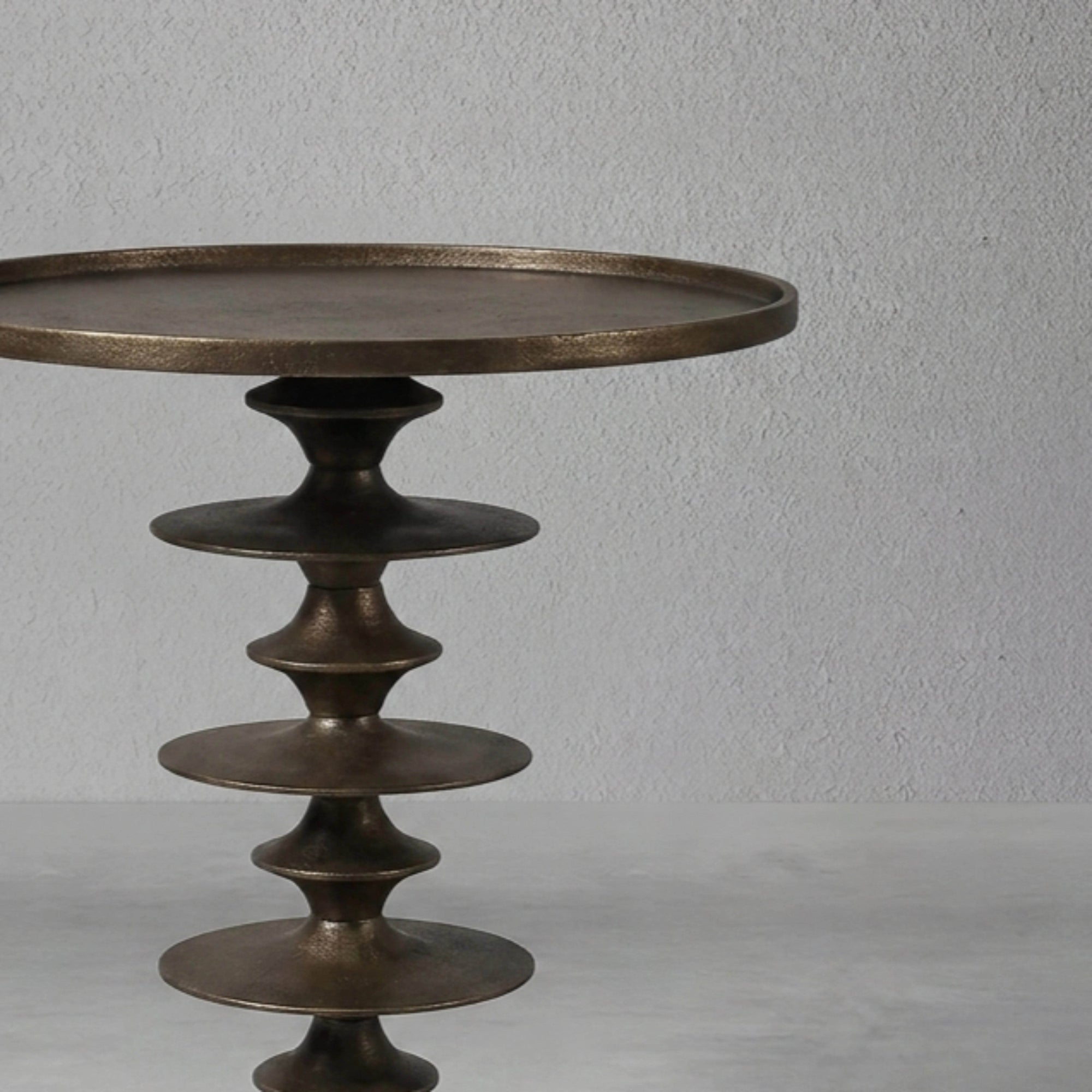 solstice-tiered-table_5_dw.webp