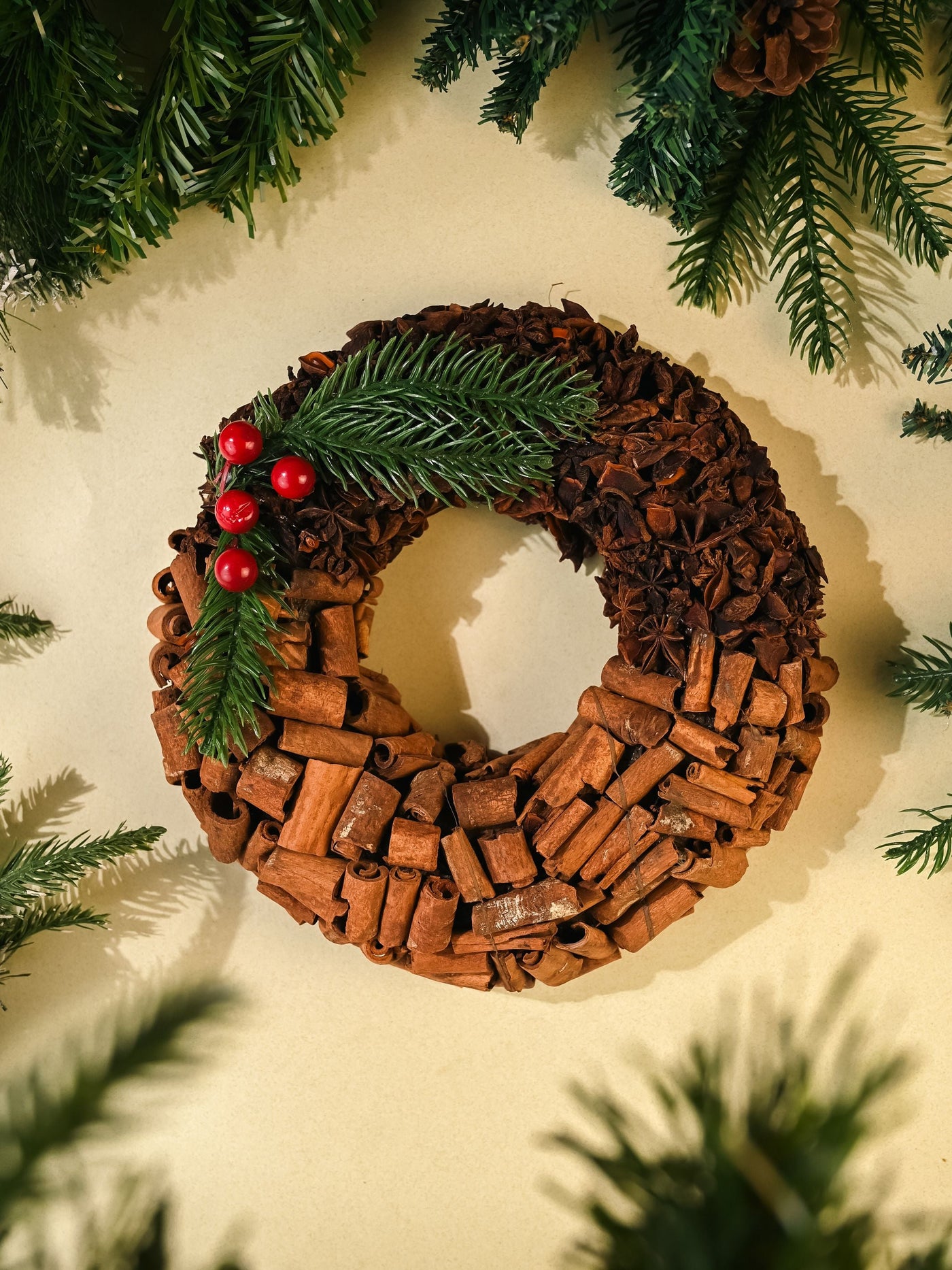 Star anise & cinnamon Christmas wreath