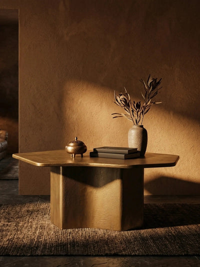 stela-coffee-table_1_dw.jpg