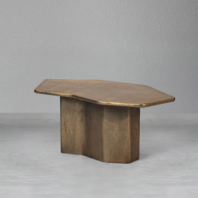 stela-coffee-table_4_dw.webp