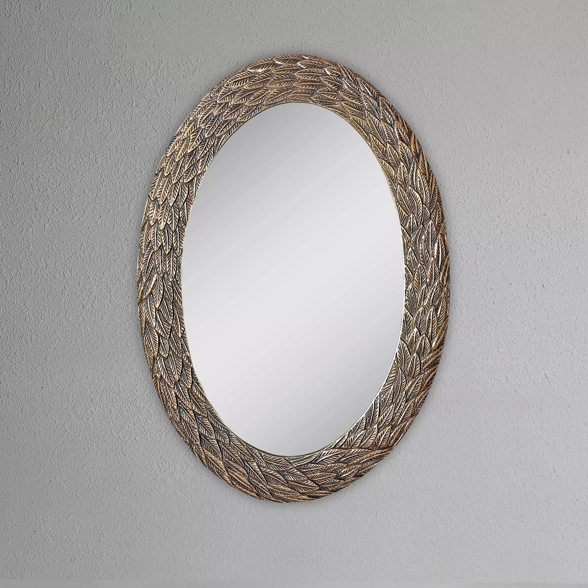 sterling-oval-mirror_2_dw.webp